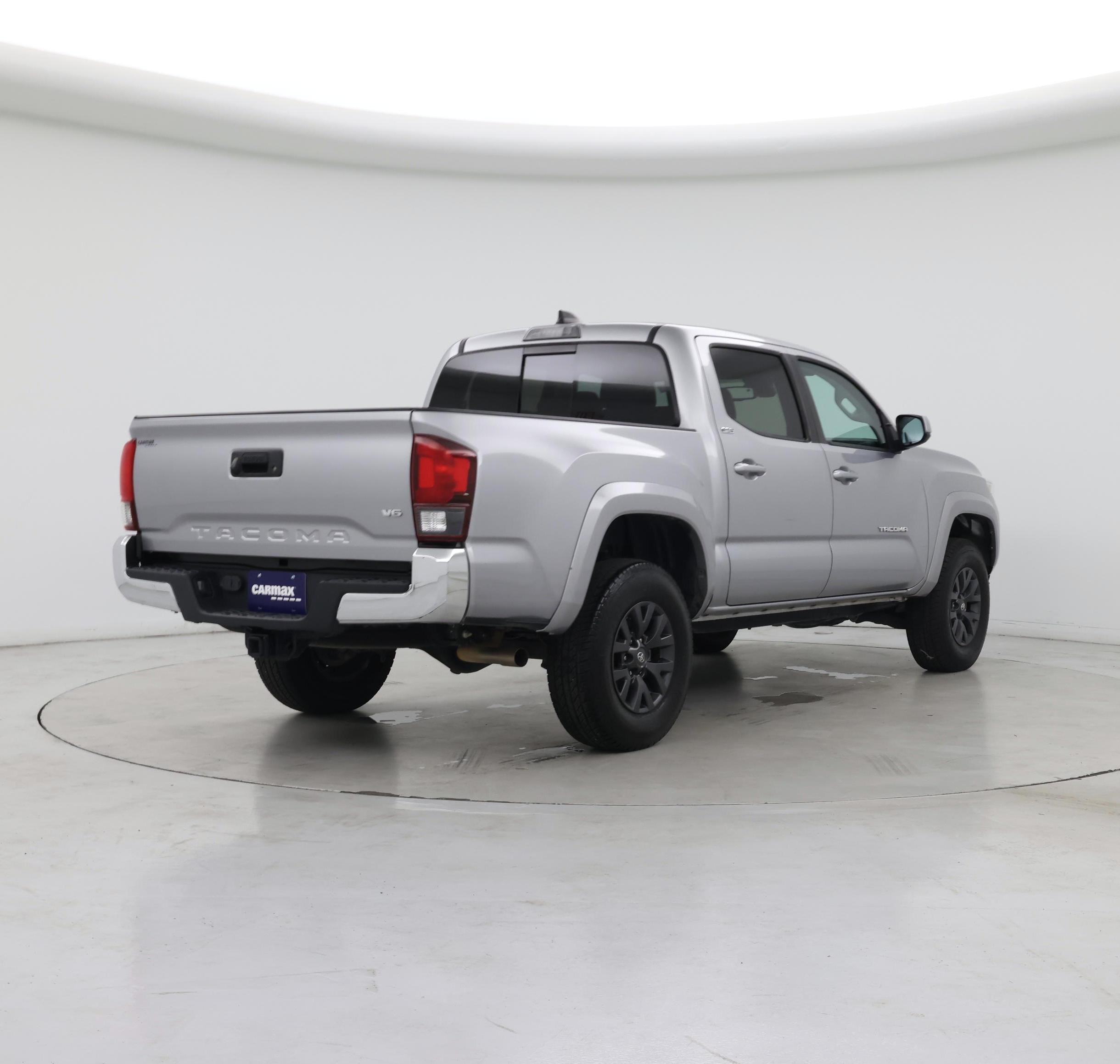 Thumbnail: 2020 Toyota Tacoma - 8