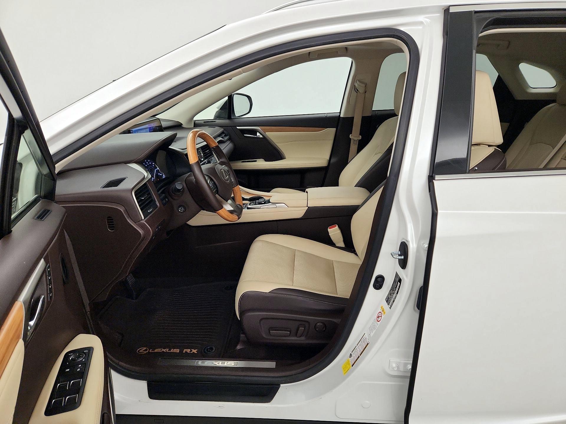Thumbnail: 2016 Lexus RX - 11