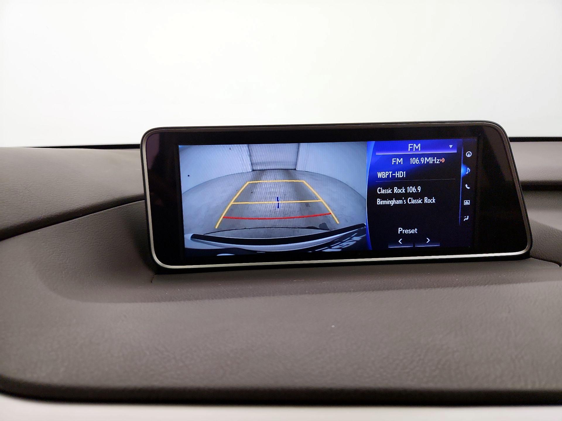 Thumbnail: 2016 Lexus RX - 15