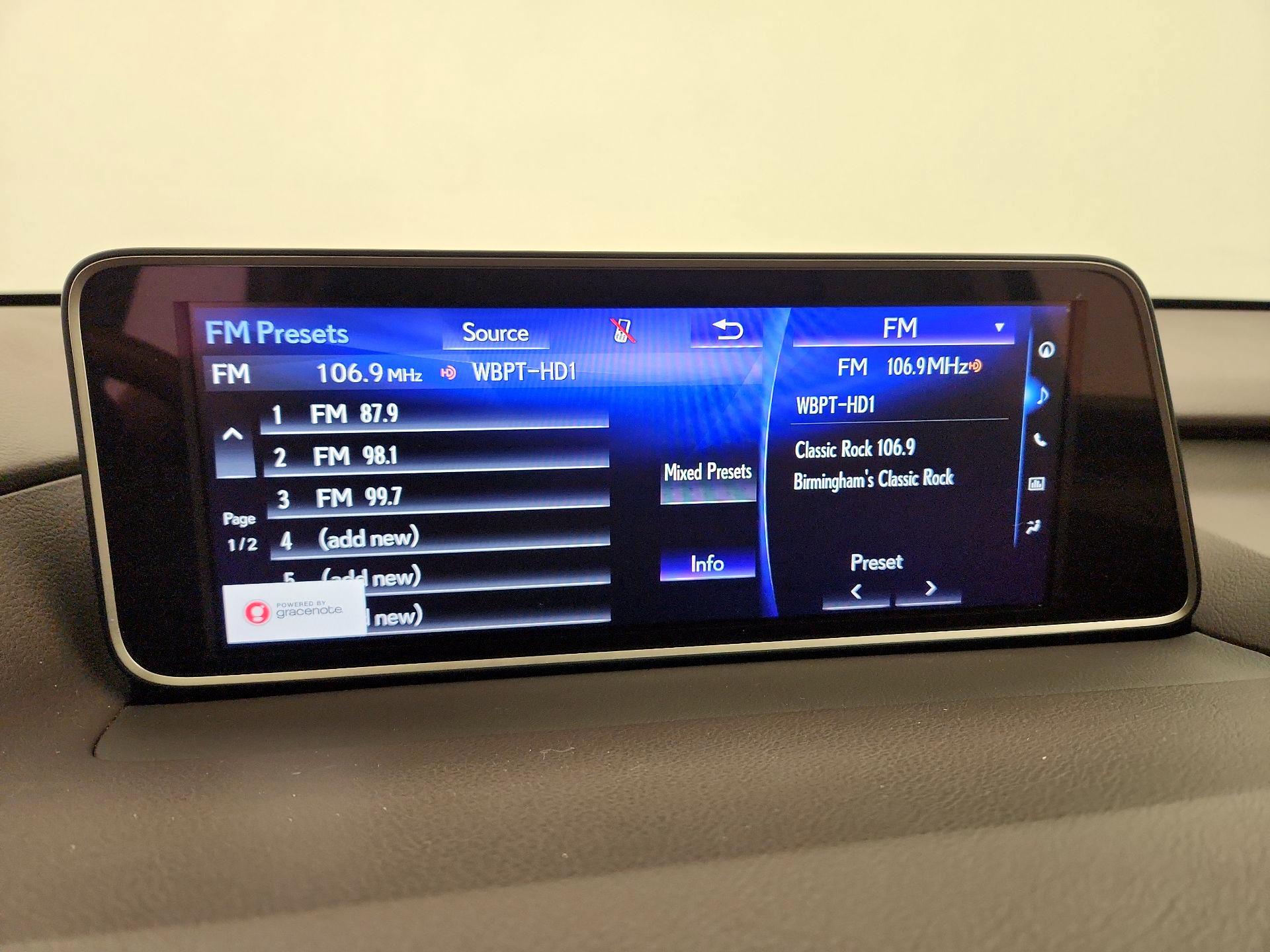 Thumbnail: 2016 Lexus RX - 16