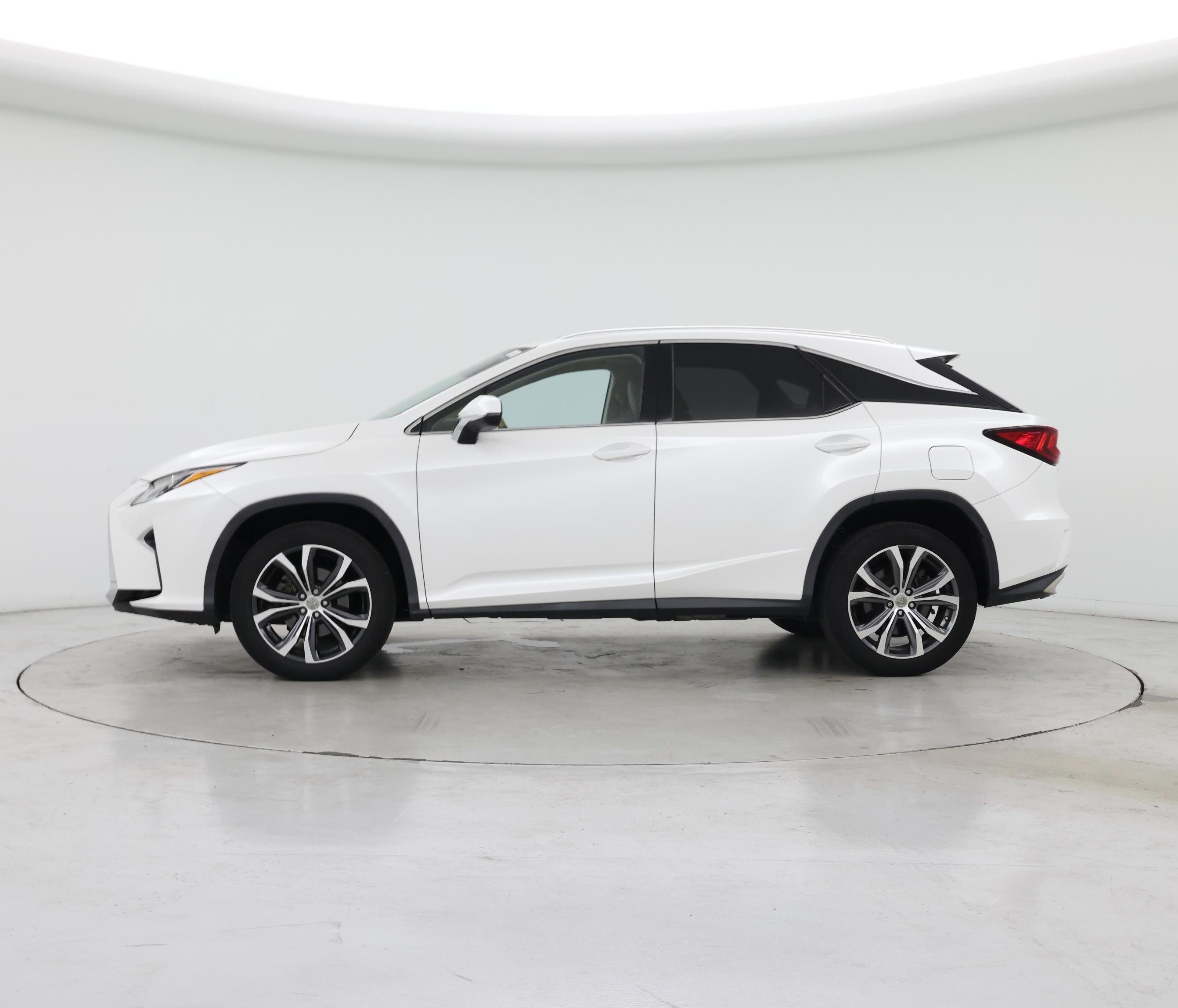 Thumbnail: 2016 Lexus RX - 3