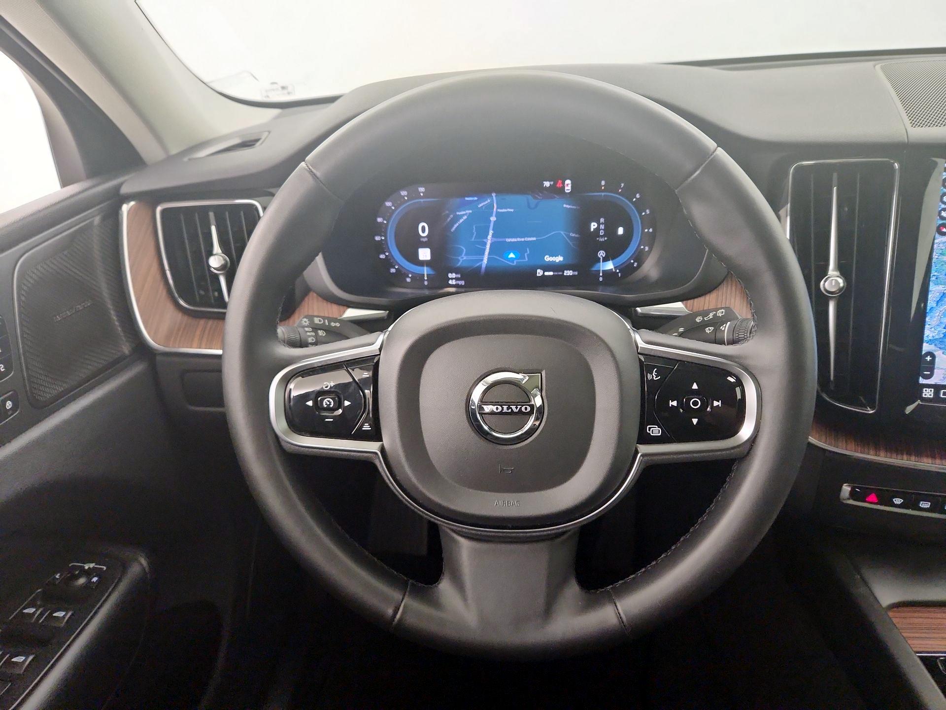 Thumbnail: 2024 Volvo XC60 - 10