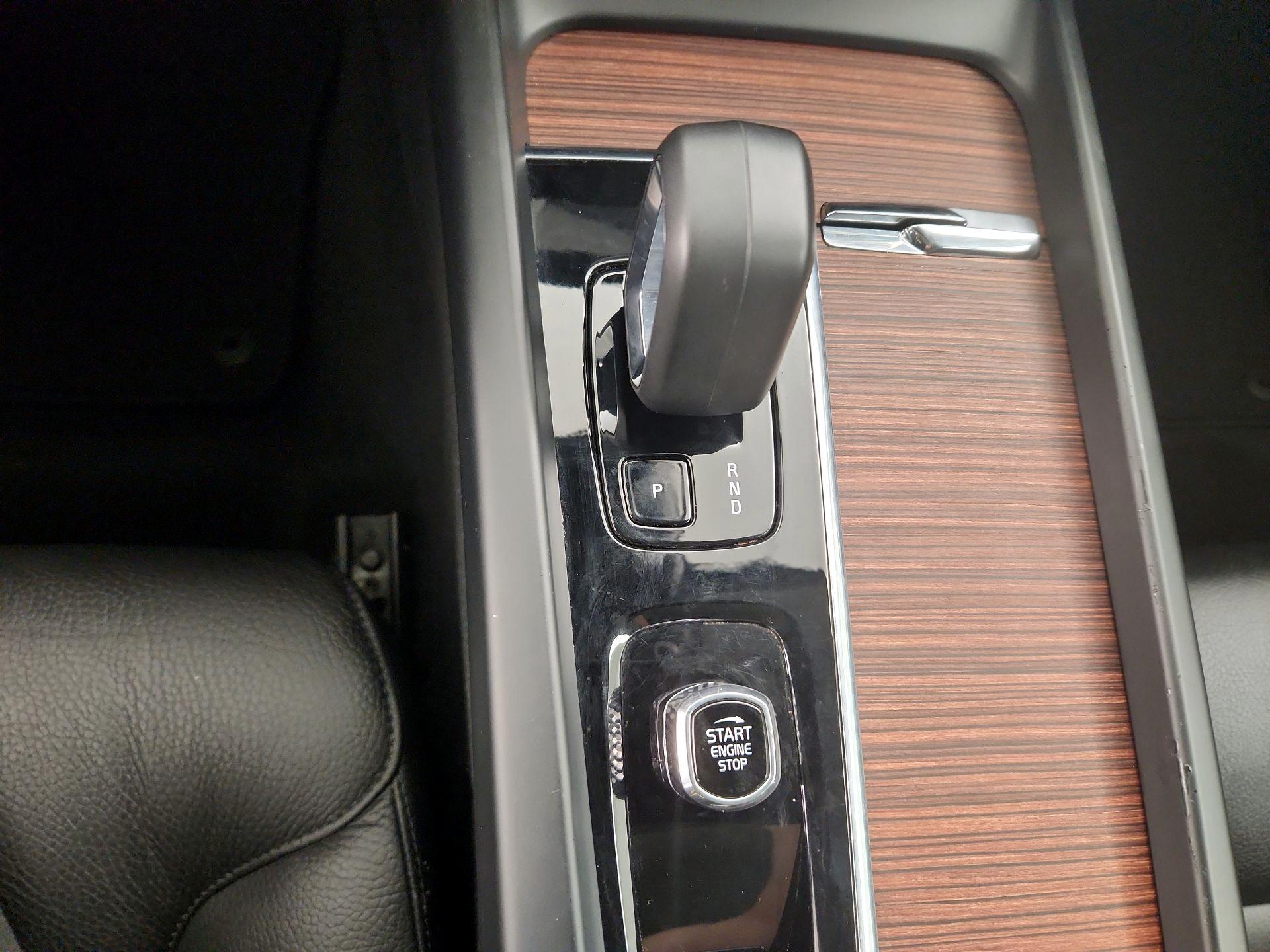 Thumbnail: 2024 Volvo XC60 - 18