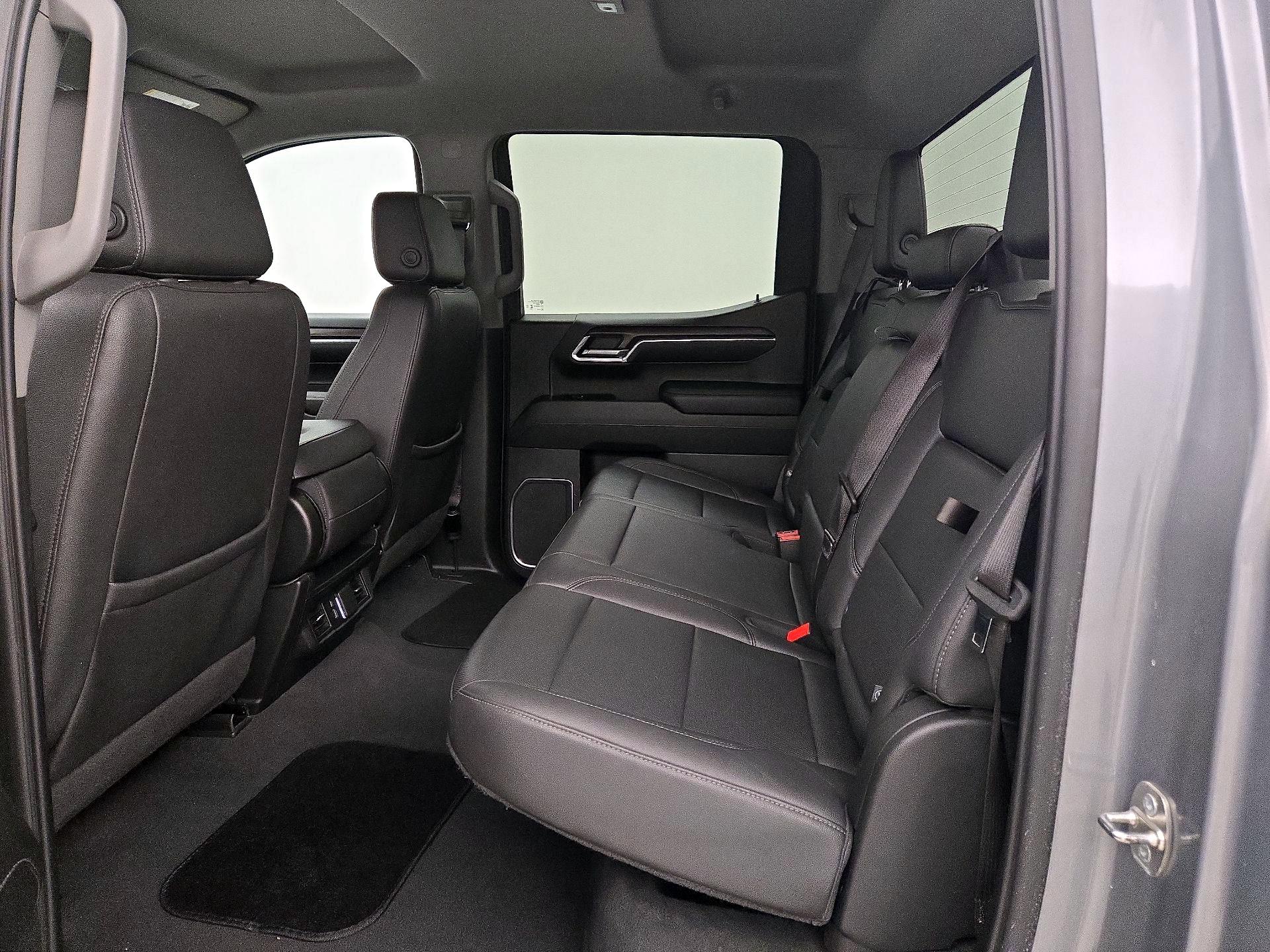 Thumbnail: 2024 GMC Sierra 1500 - 19