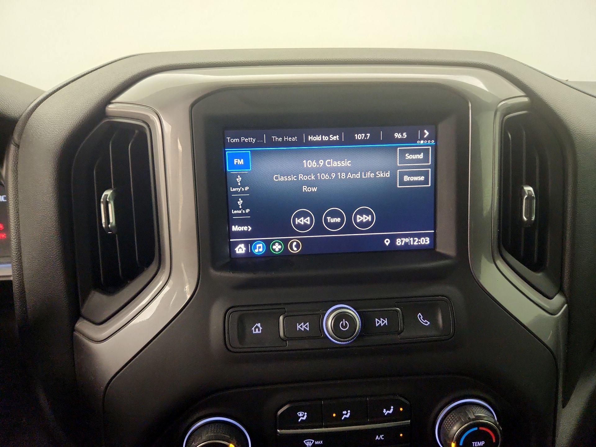 Thumbnail: 2020 Chevrolet Silverado 1500 - 15
