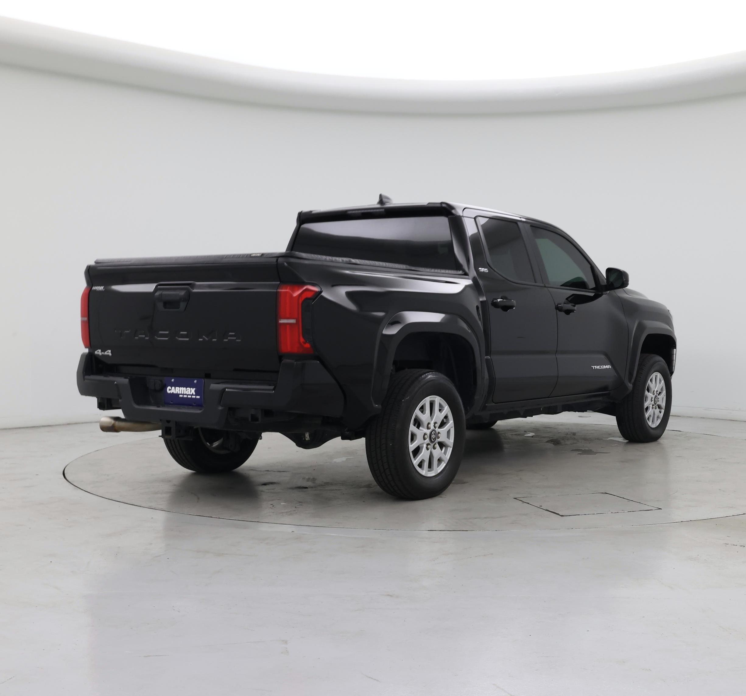 Thumbnail: 2024 Toyota Tacoma - 8