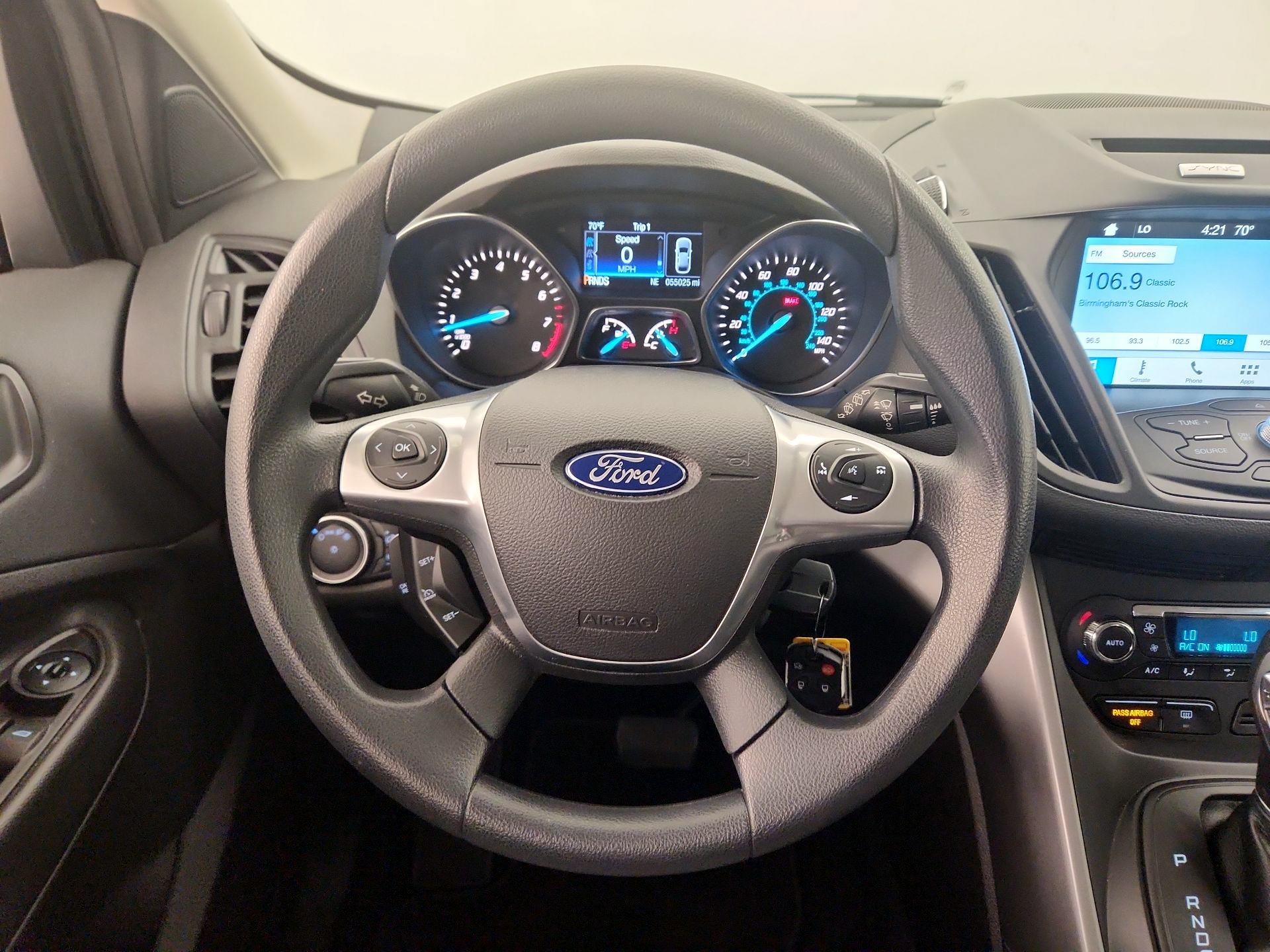 Thumbnail: 2016 Ford Escape - 10