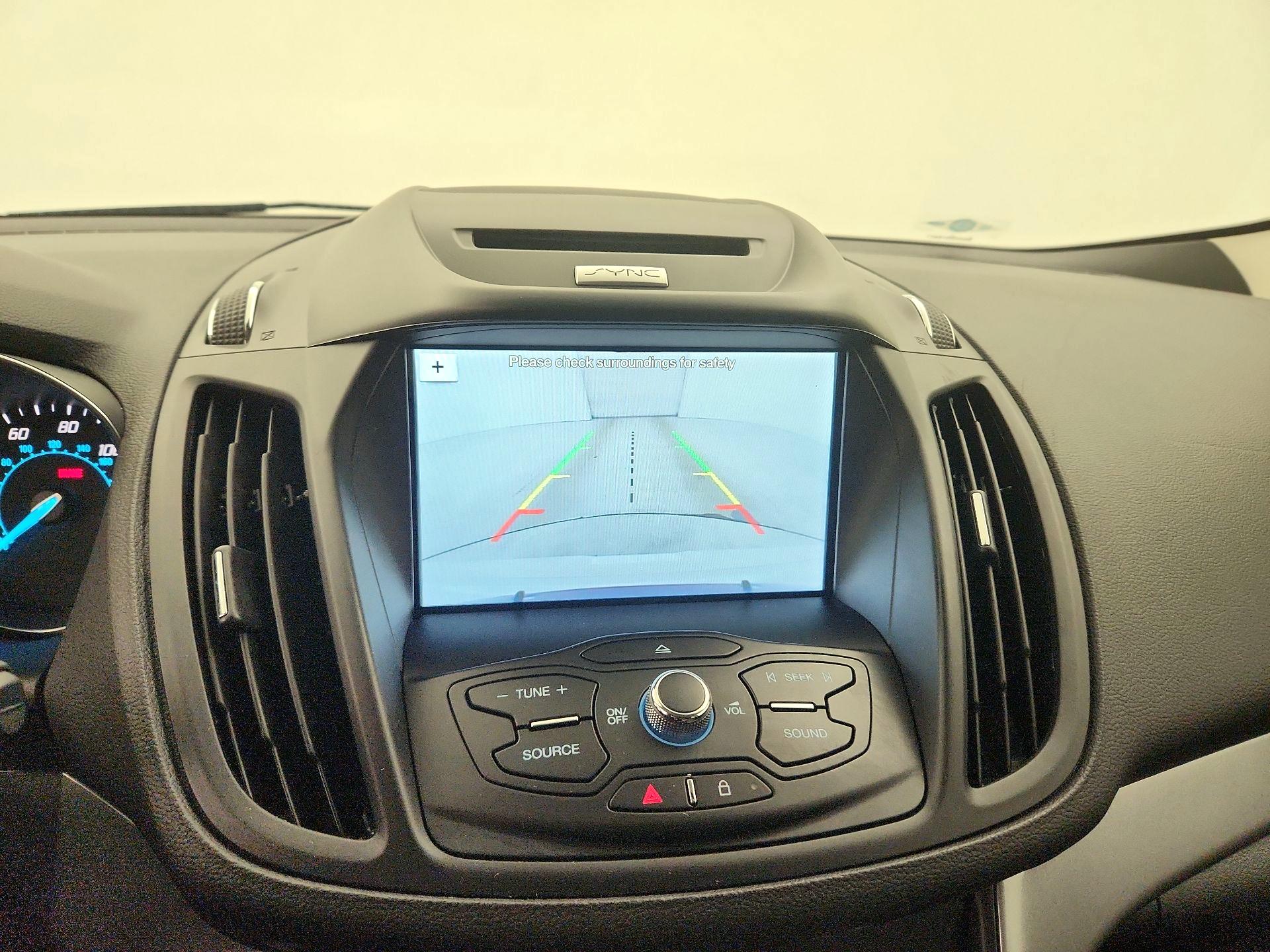 Thumbnail: 2016 Ford Escape - 14
