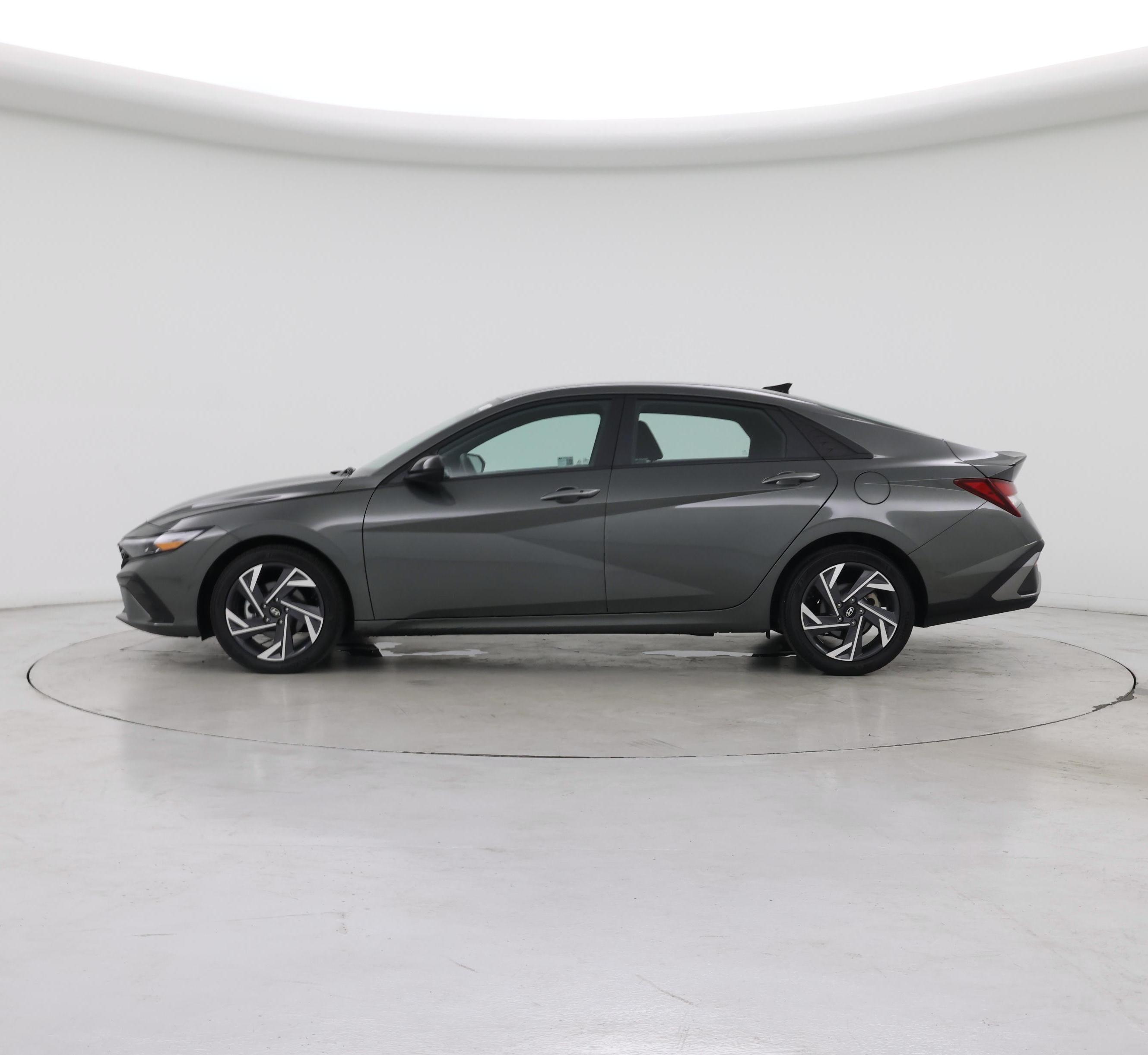 Thumbnail: 2025 Hyundai Elantra - 3