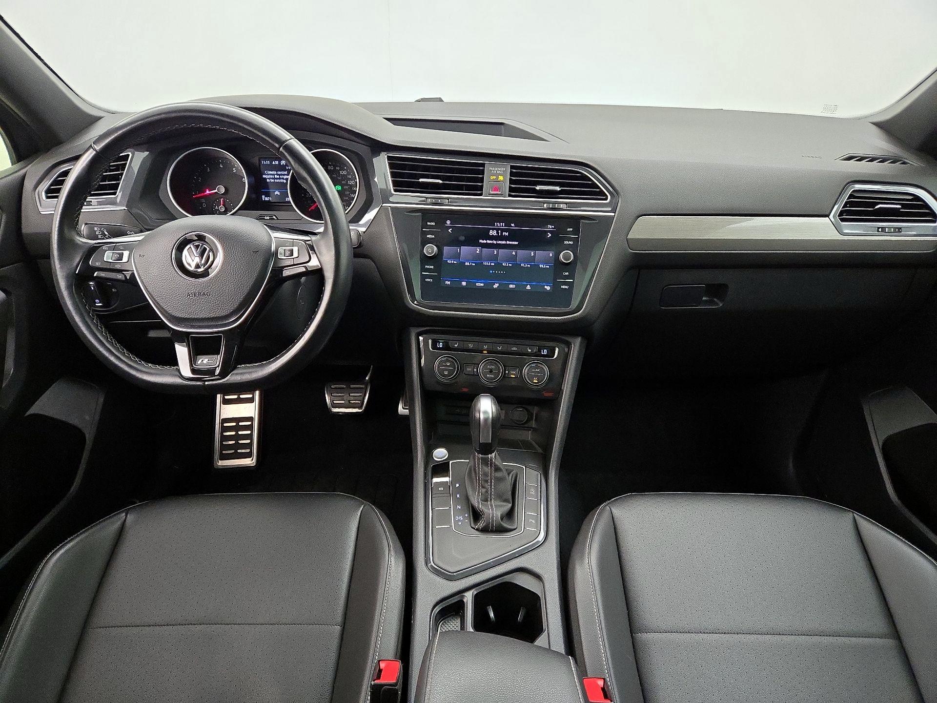 Thumbnail: 2021 Volkswagen Tiguan - 9