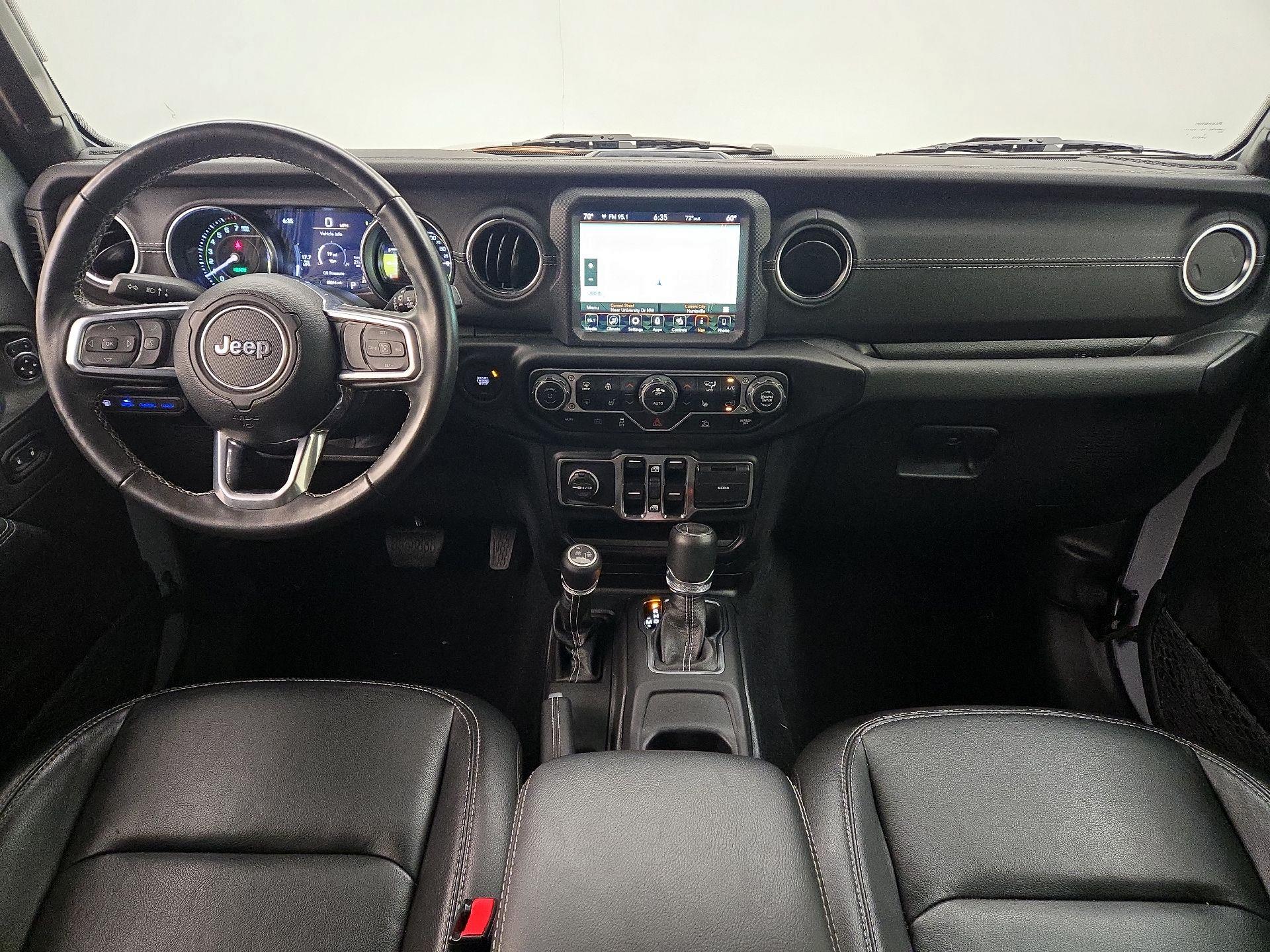 Thumbnail: 2023 Jeep Wrangler - 9
