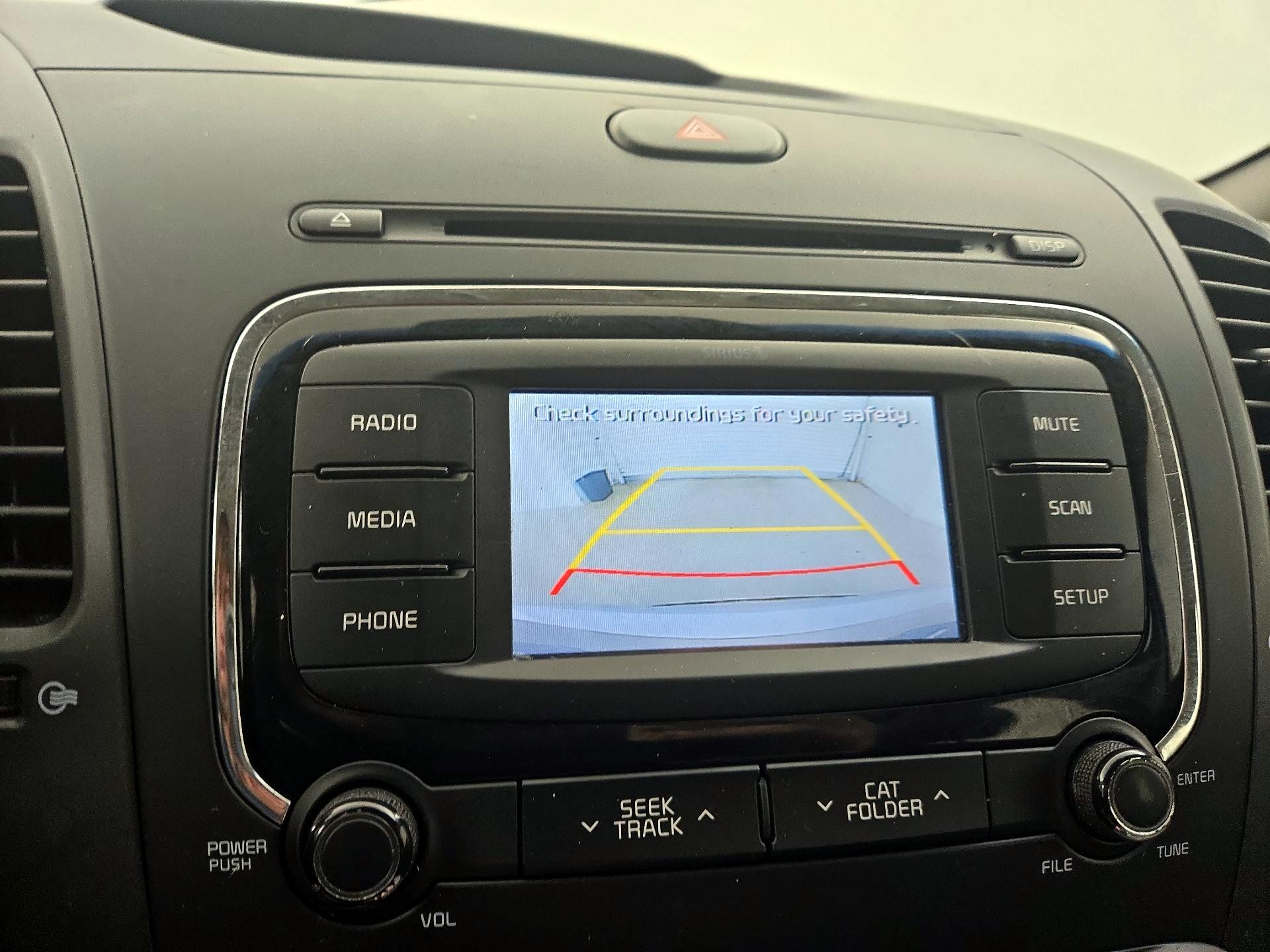 Thumbnail: 2017 Kia Forte - 14