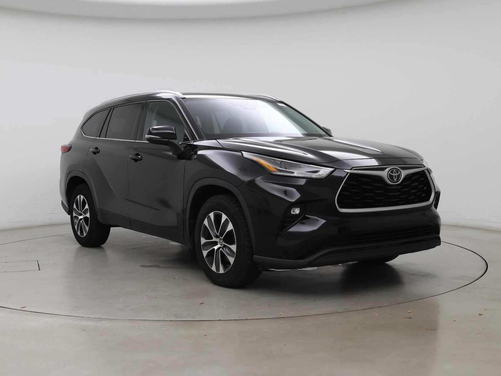 Image of 2021 Toyota Highlander XLE