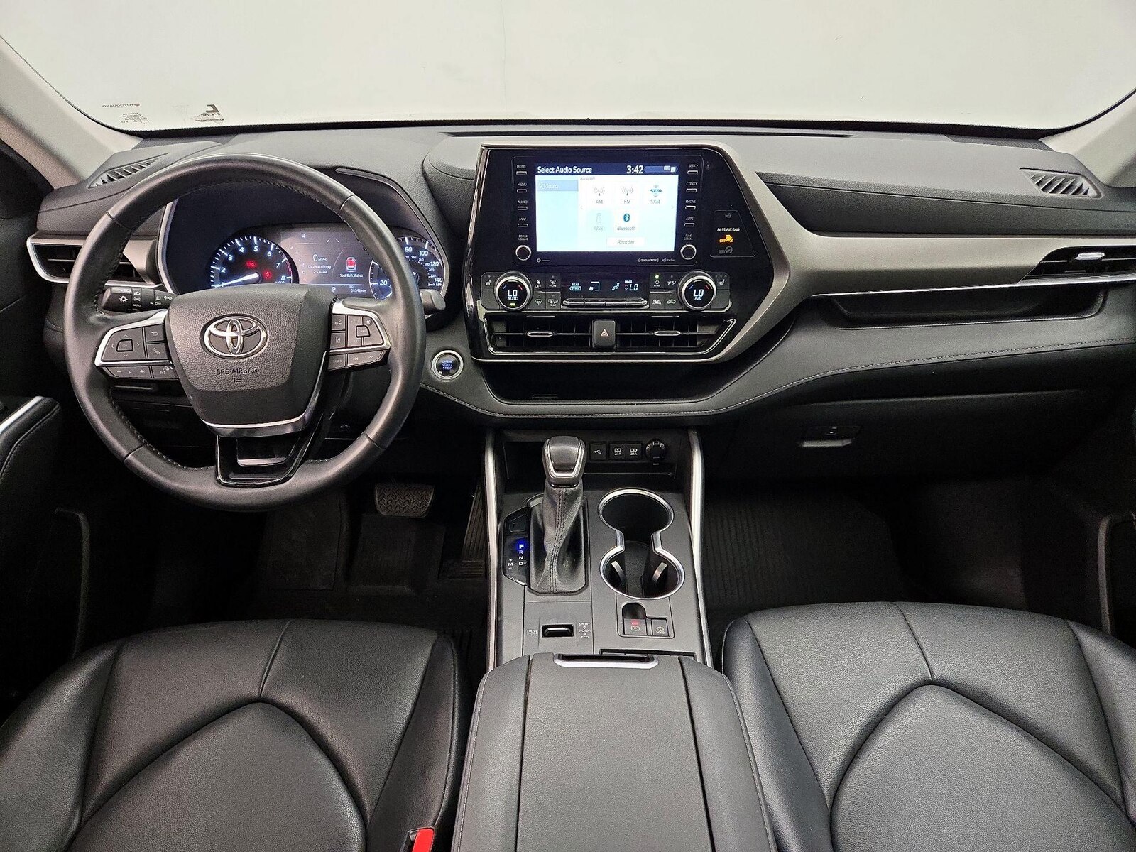 Image of 2021 Toyota Highlander XLE