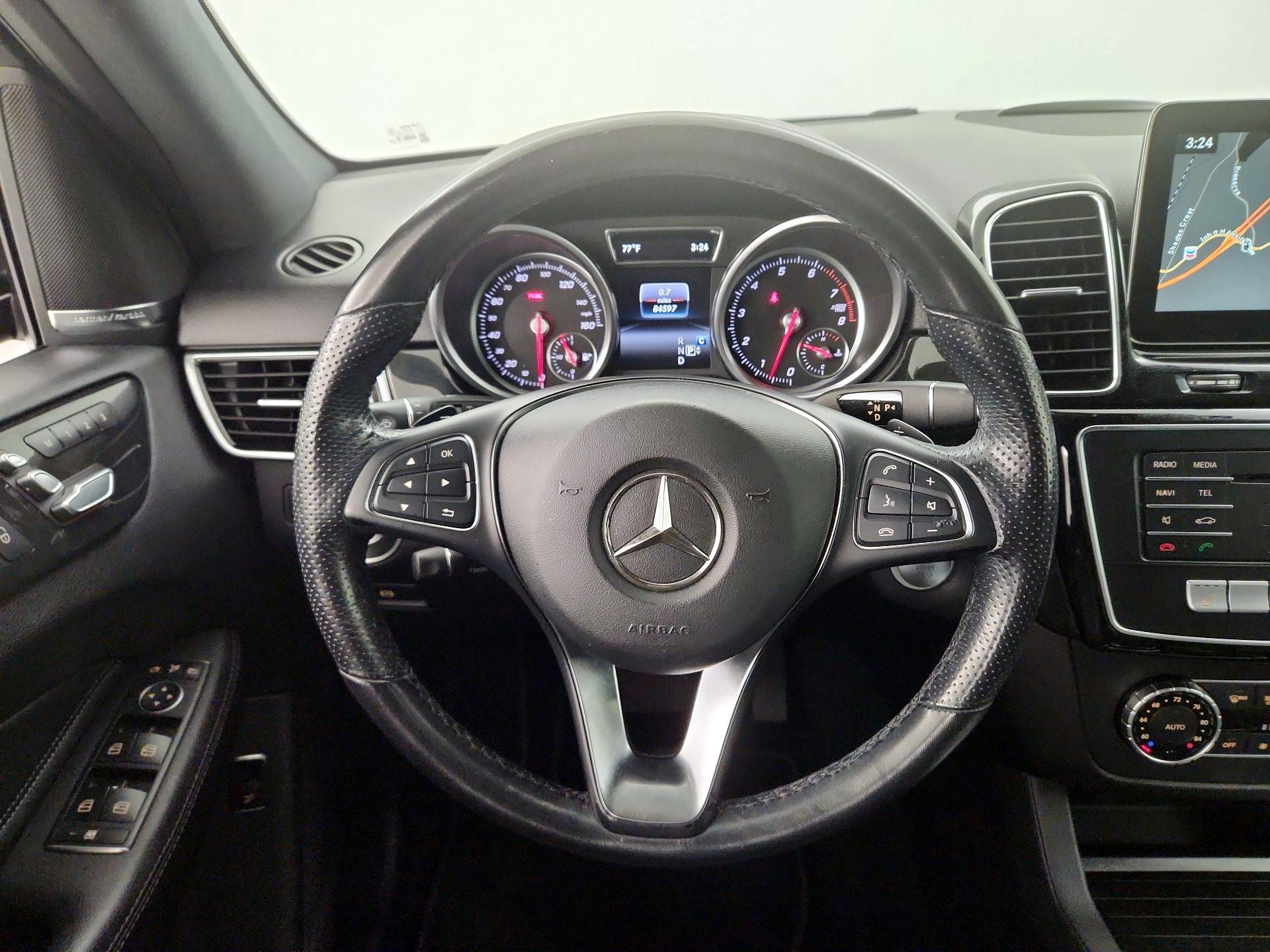 Thumbnail: 2017 Mercedes-Benz GLE - 10