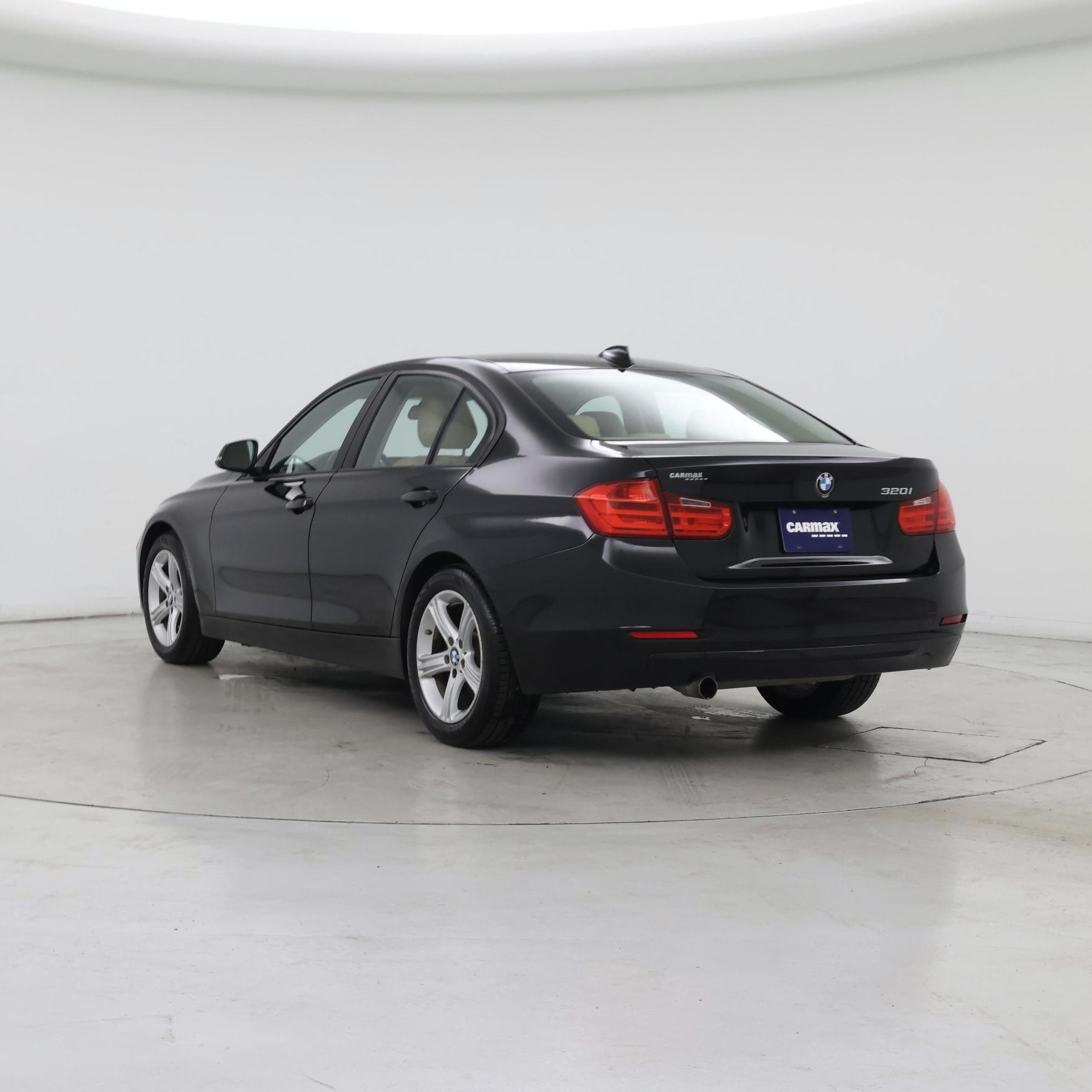 Thumbnail: 2015 BMW 3 Series - 2