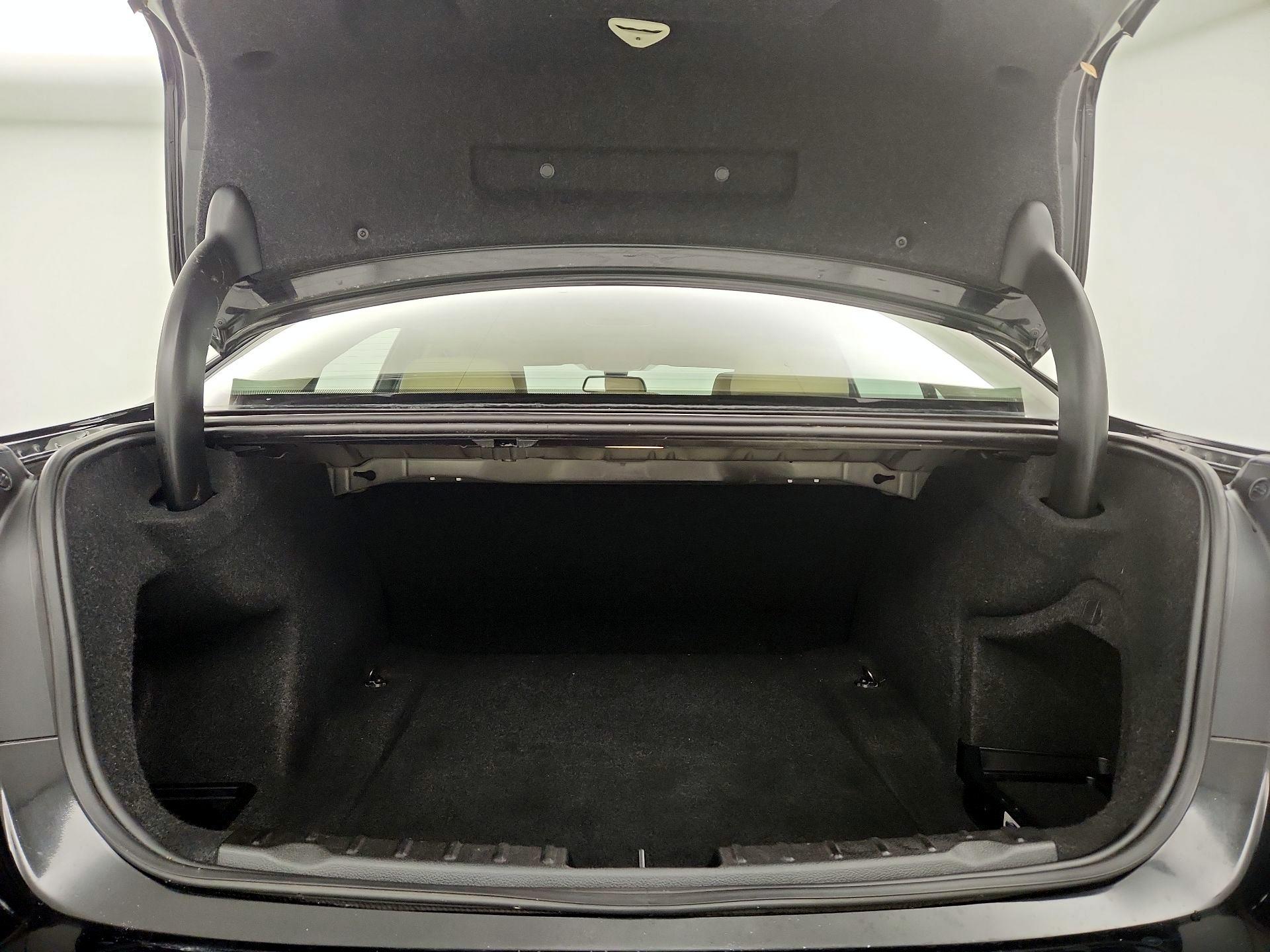 Thumbnail: 2015 BMW 3 Series - 20