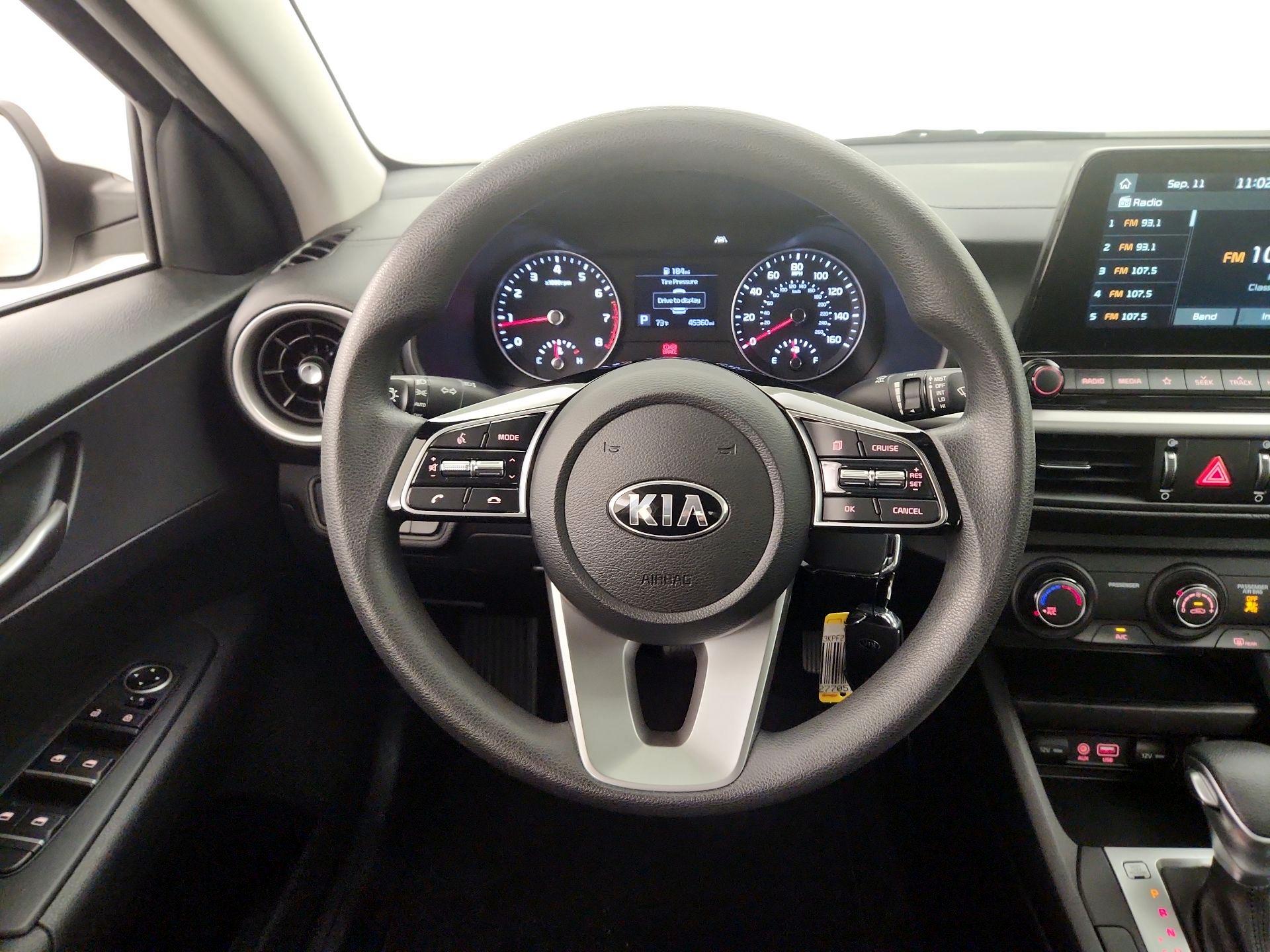 Thumbnail: 2021 Kia Forte - 10