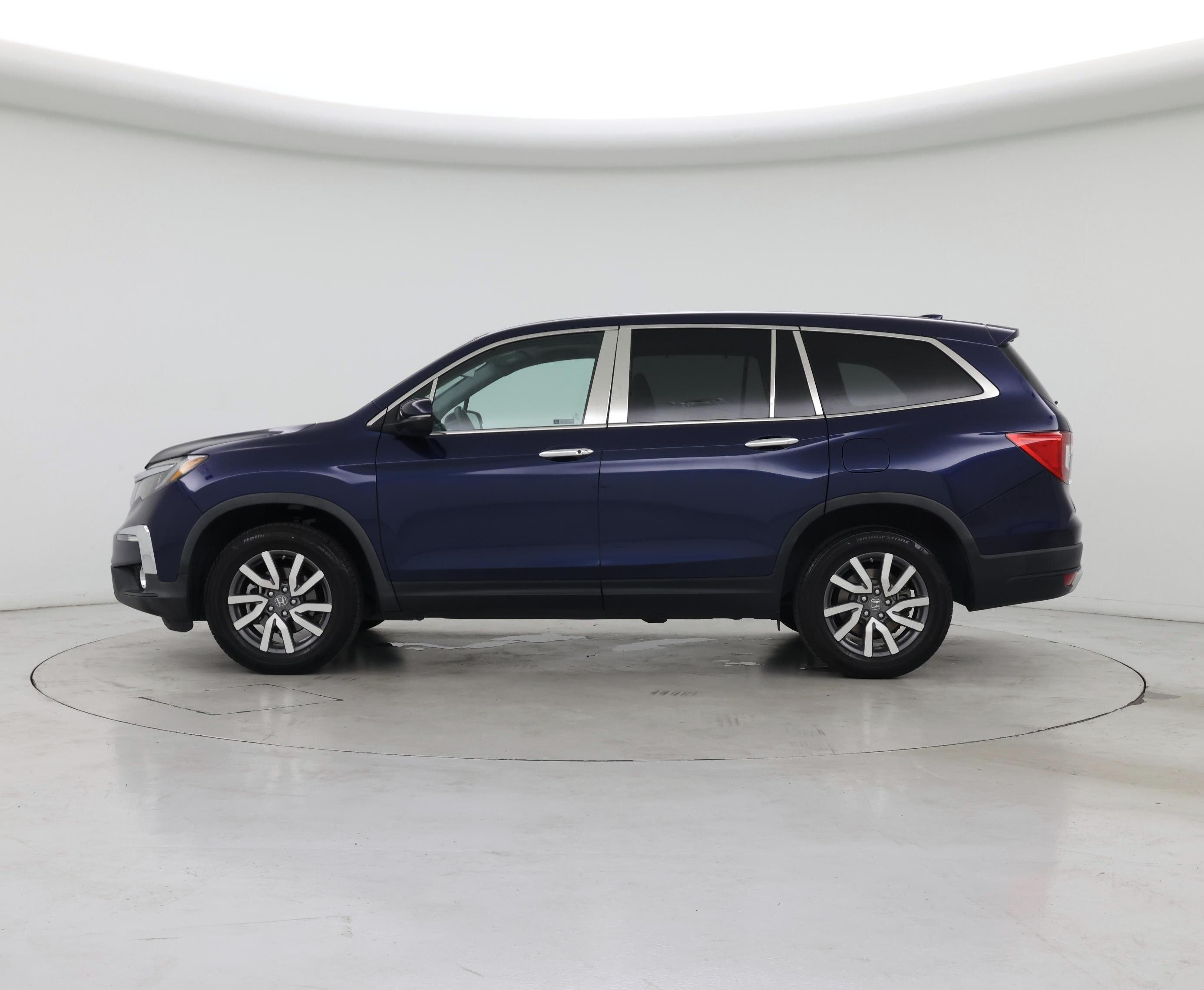 Thumbnail: 2019 Honda Pilot - 3