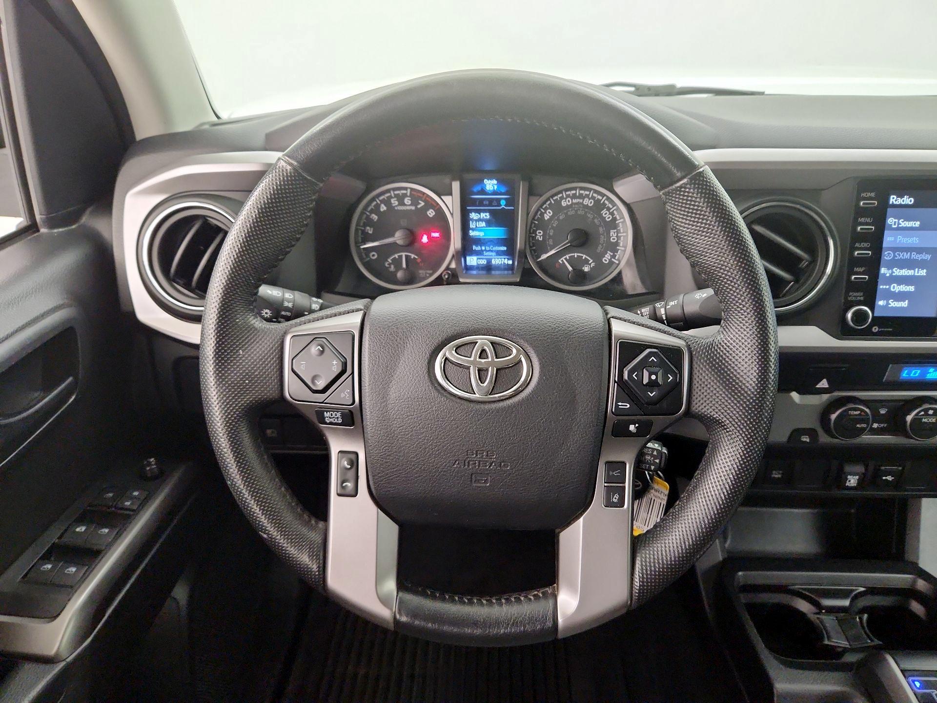 Thumbnail: 2022 Toyota Tacoma - 10