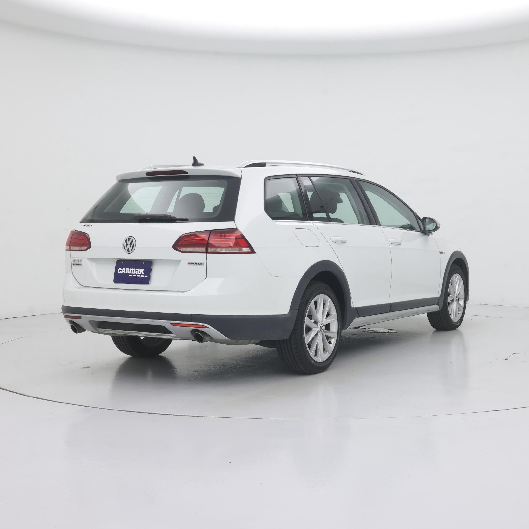 Thumbnail: 2019 Volkswagen Golf - 8