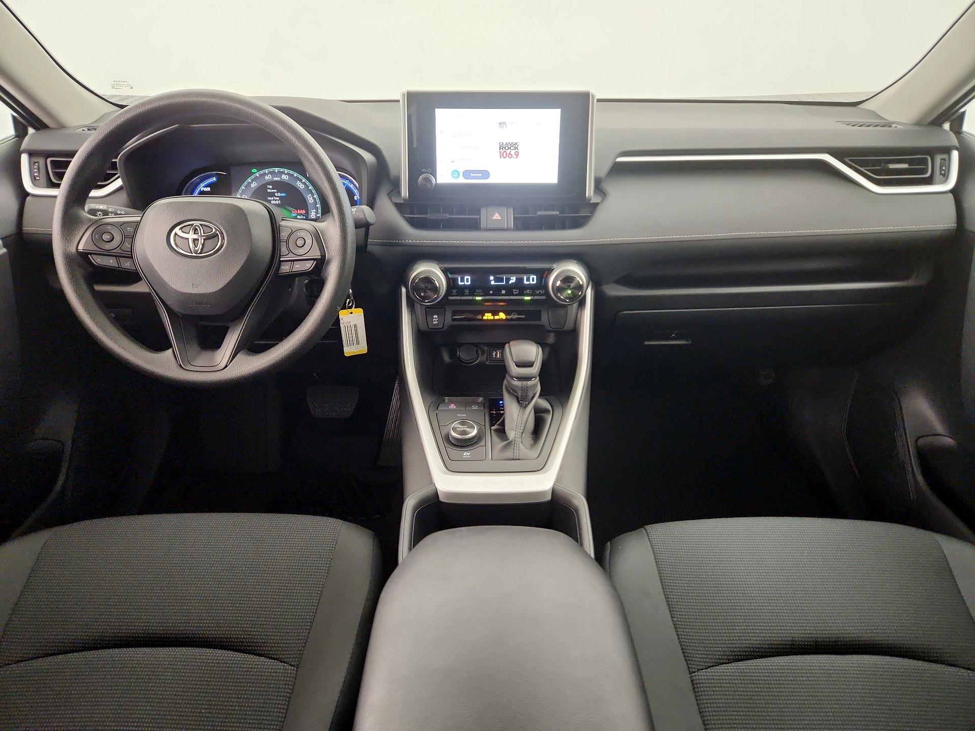 Thumbnail: 2025 Toyota RAV4 - 9