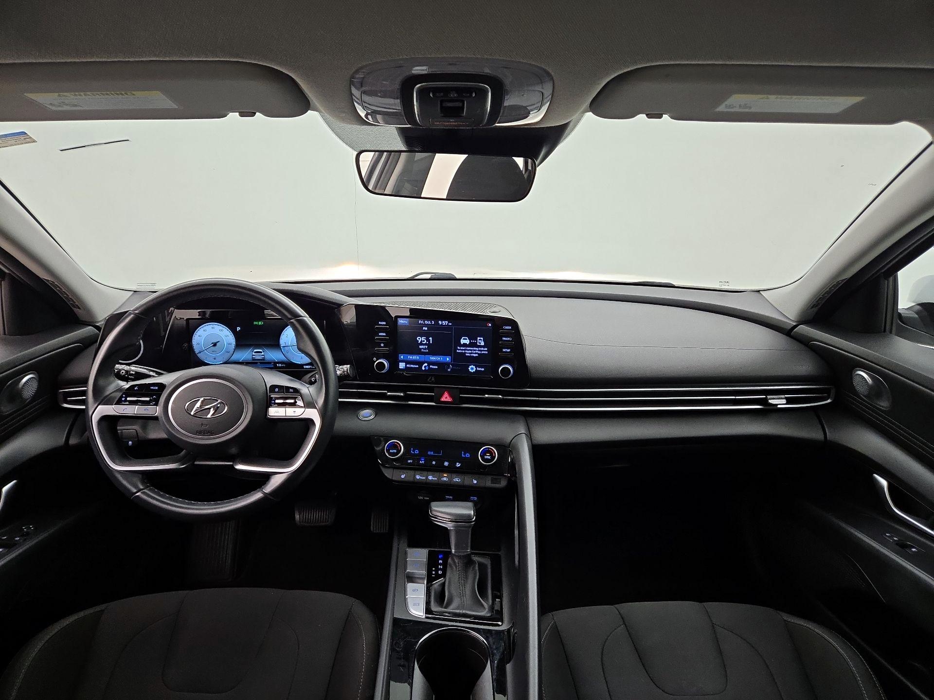 Thumbnail: 2021 Hyundai Elantra - 9