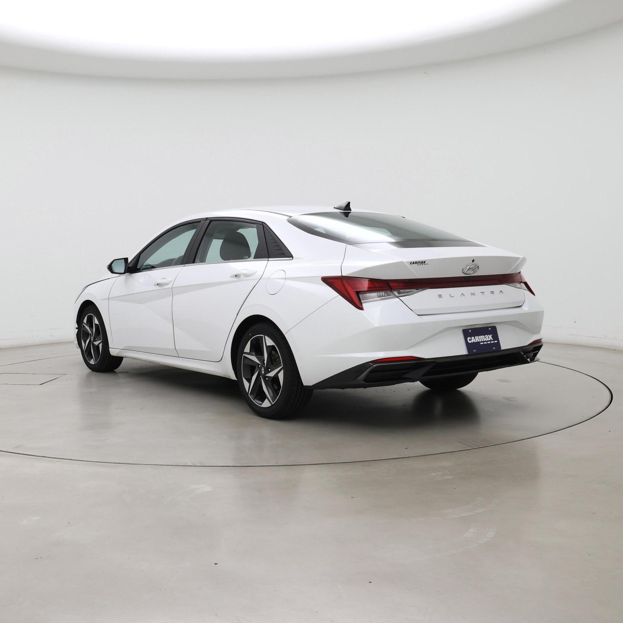 Thumbnail: 2021 Hyundai Elantra - 2