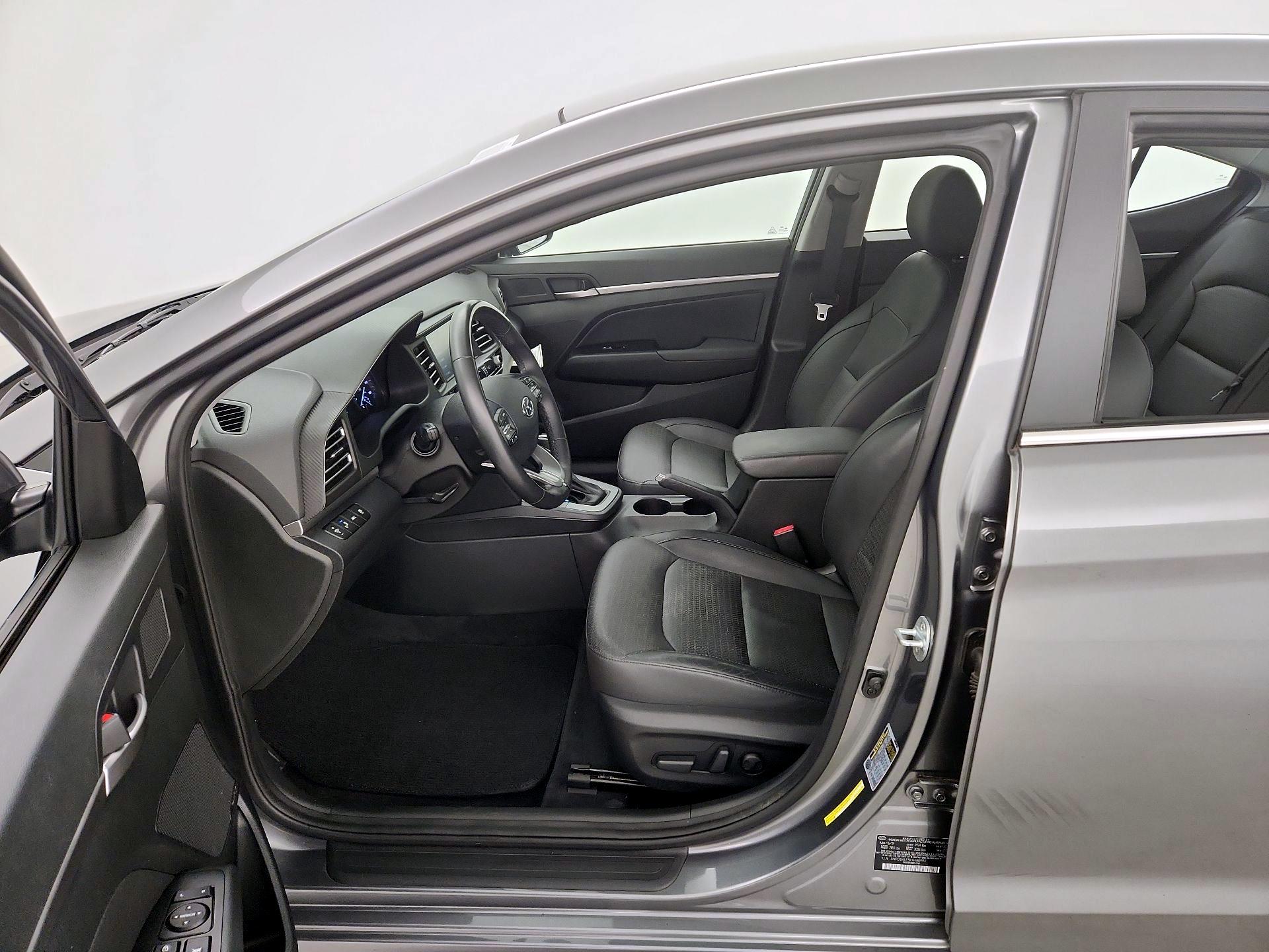 Thumbnail: 2019 Hyundai Elantra - 11