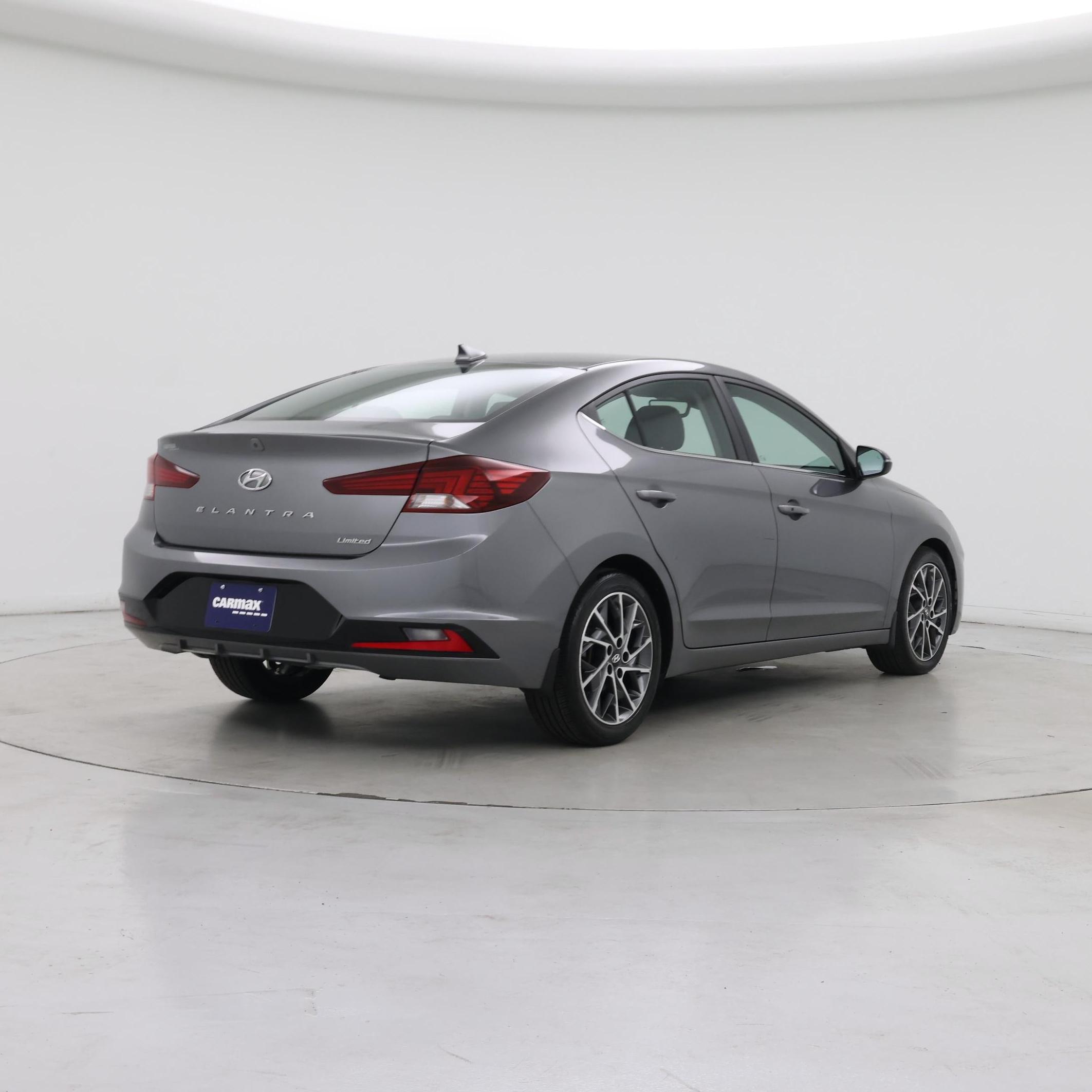 Thumbnail: 2019 Hyundai Elantra - 8