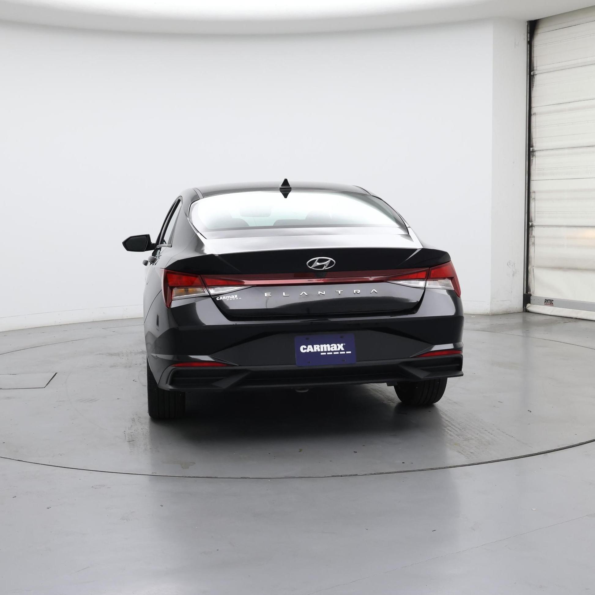 Thumbnail: 2023 Hyundai Elantra - 6