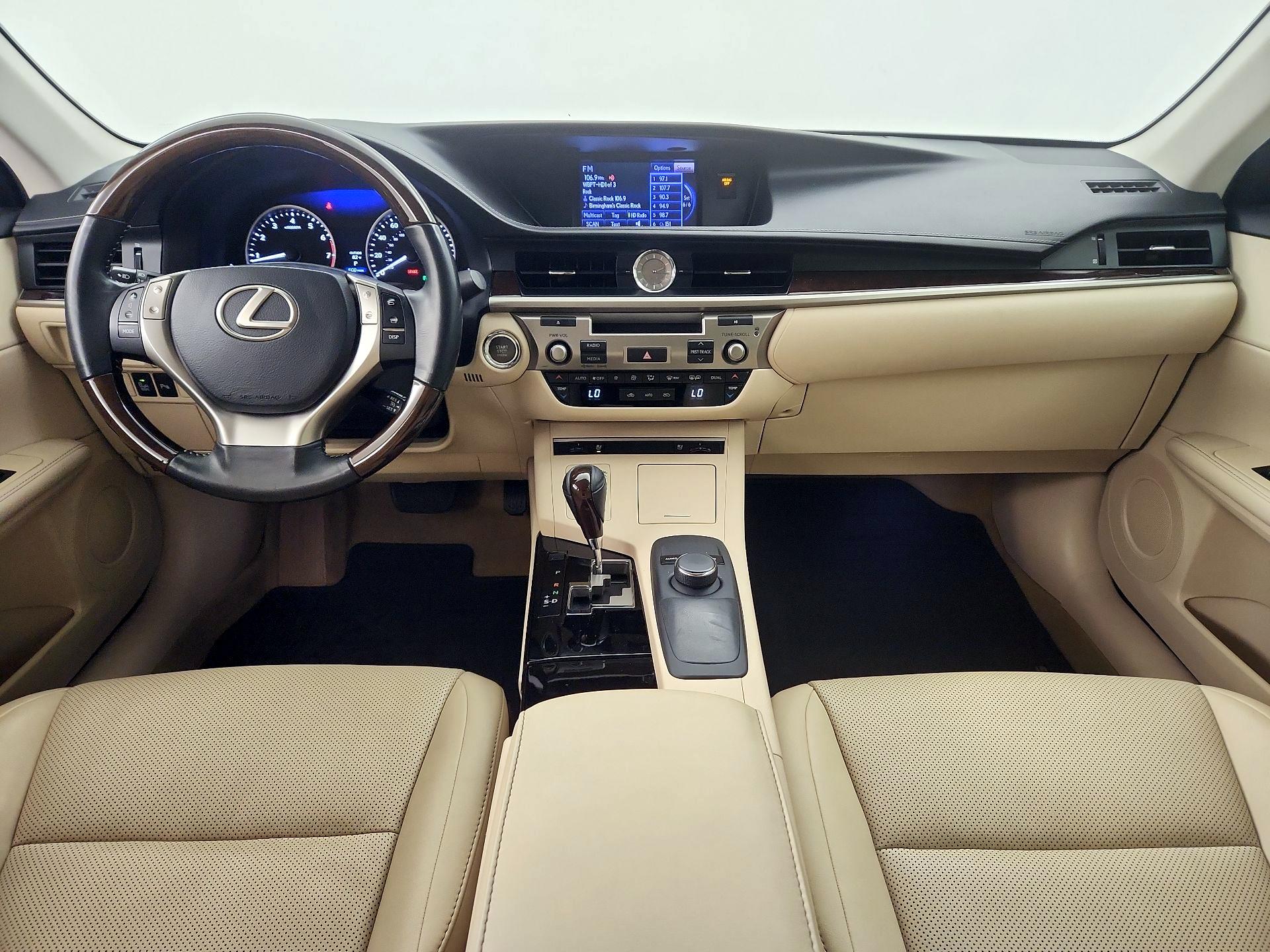 Thumbnail: 2014 Lexus ES - 9