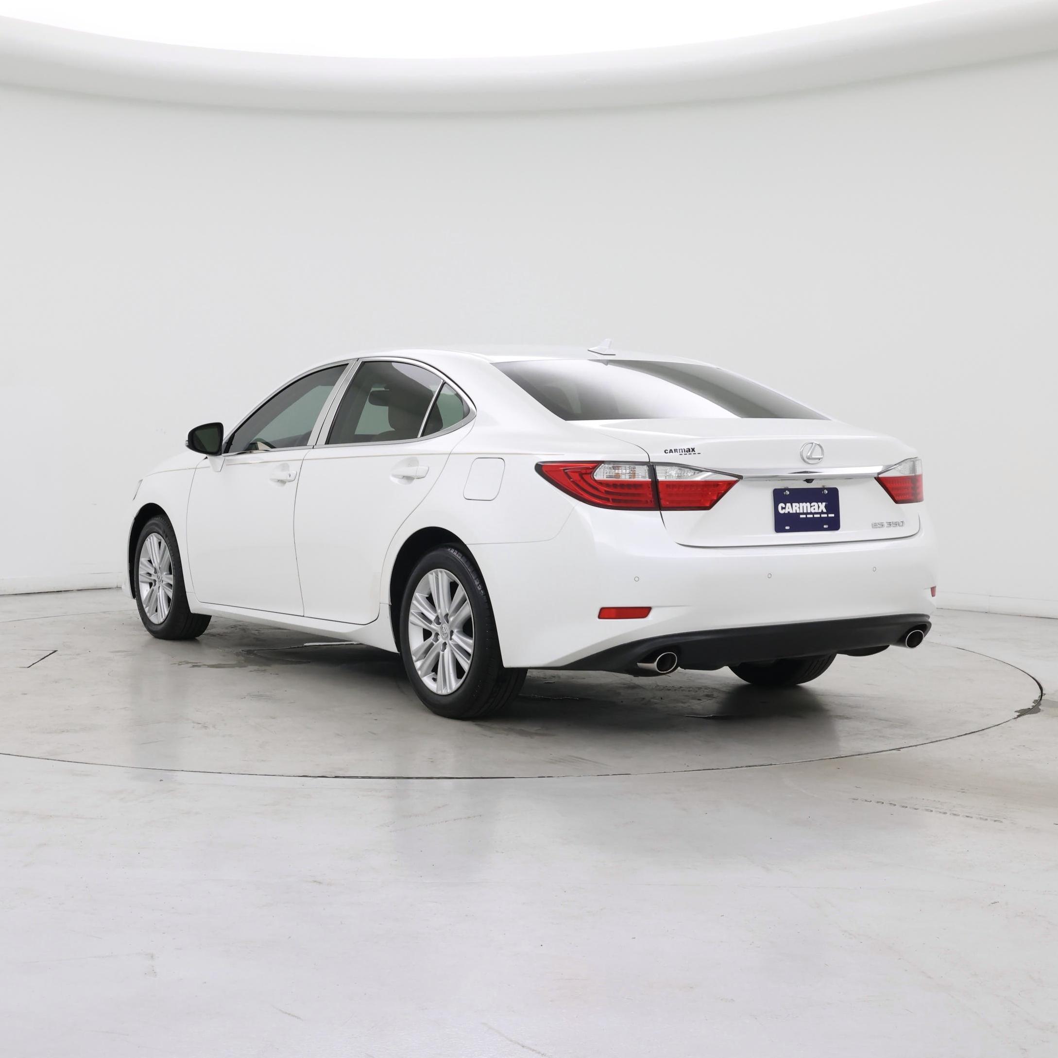 Thumbnail: 2014 Lexus ES - 2