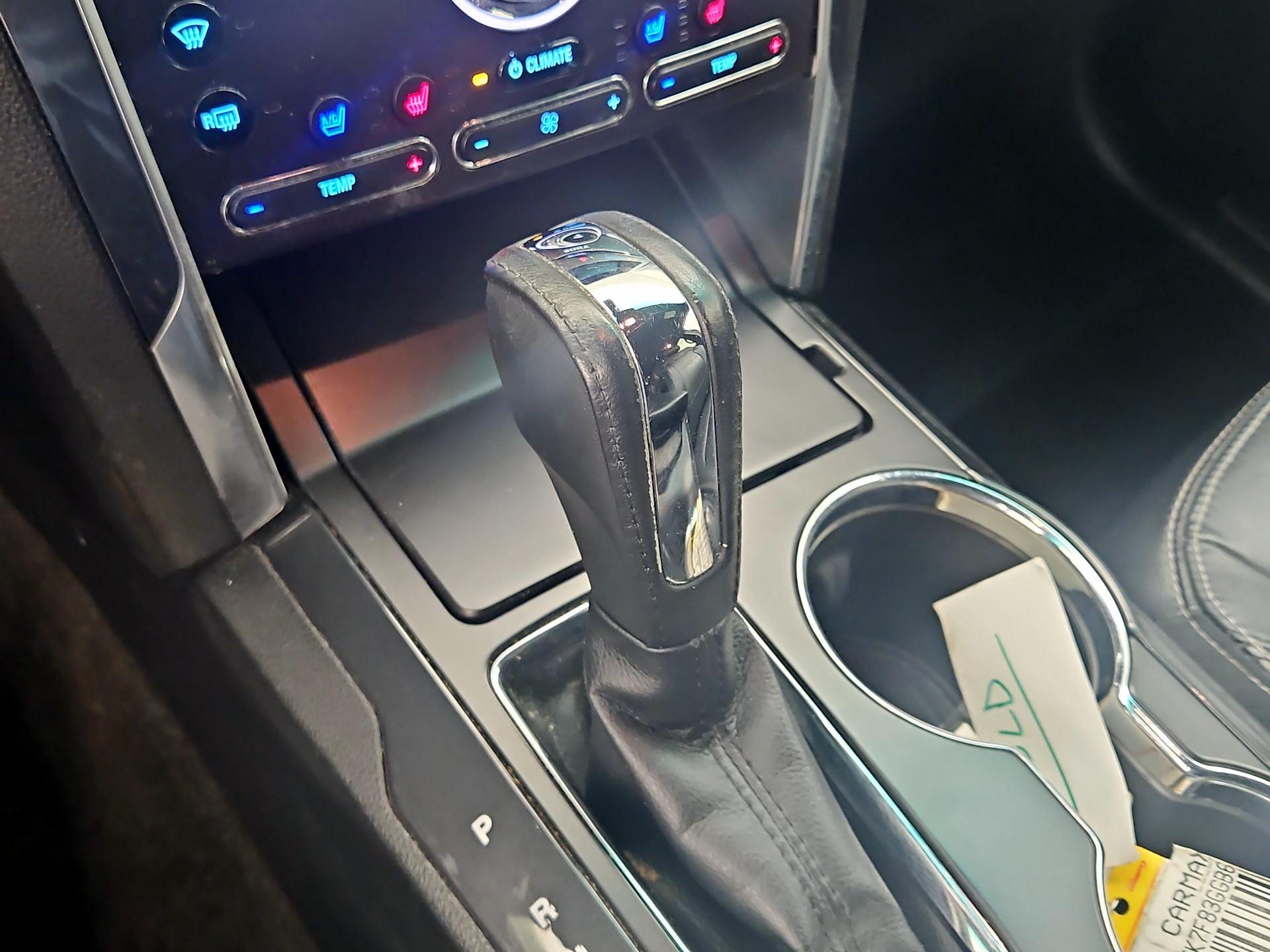 Thumbnail: 2016 Ford Explorer - 17