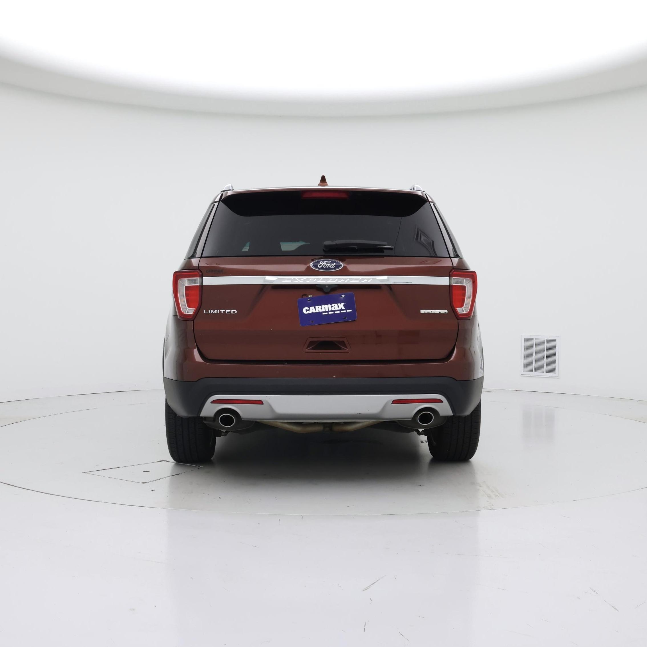 Thumbnail: 2016 Ford Explorer - 6