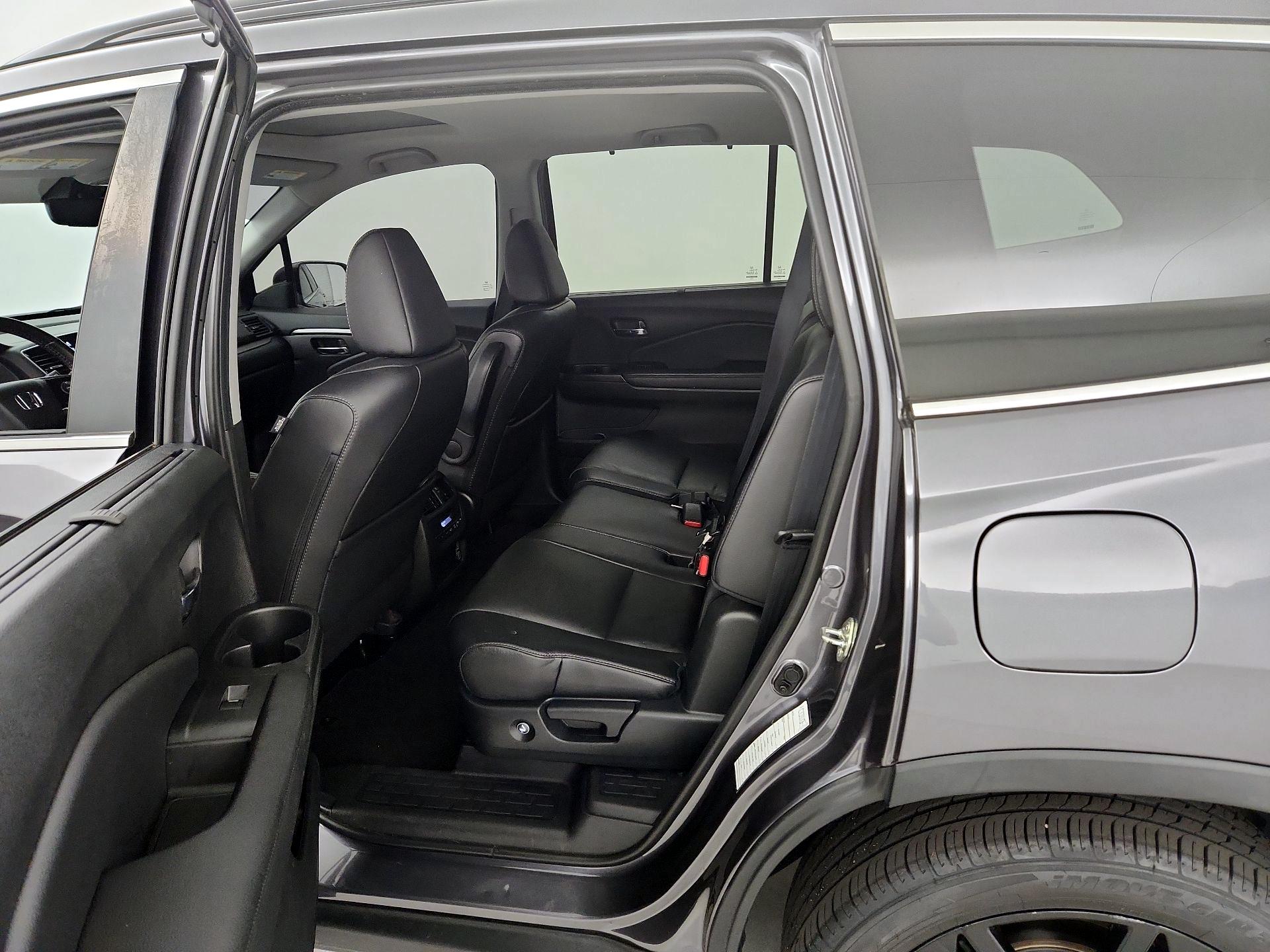 Thumbnail: 2021 Honda Pilot - 20