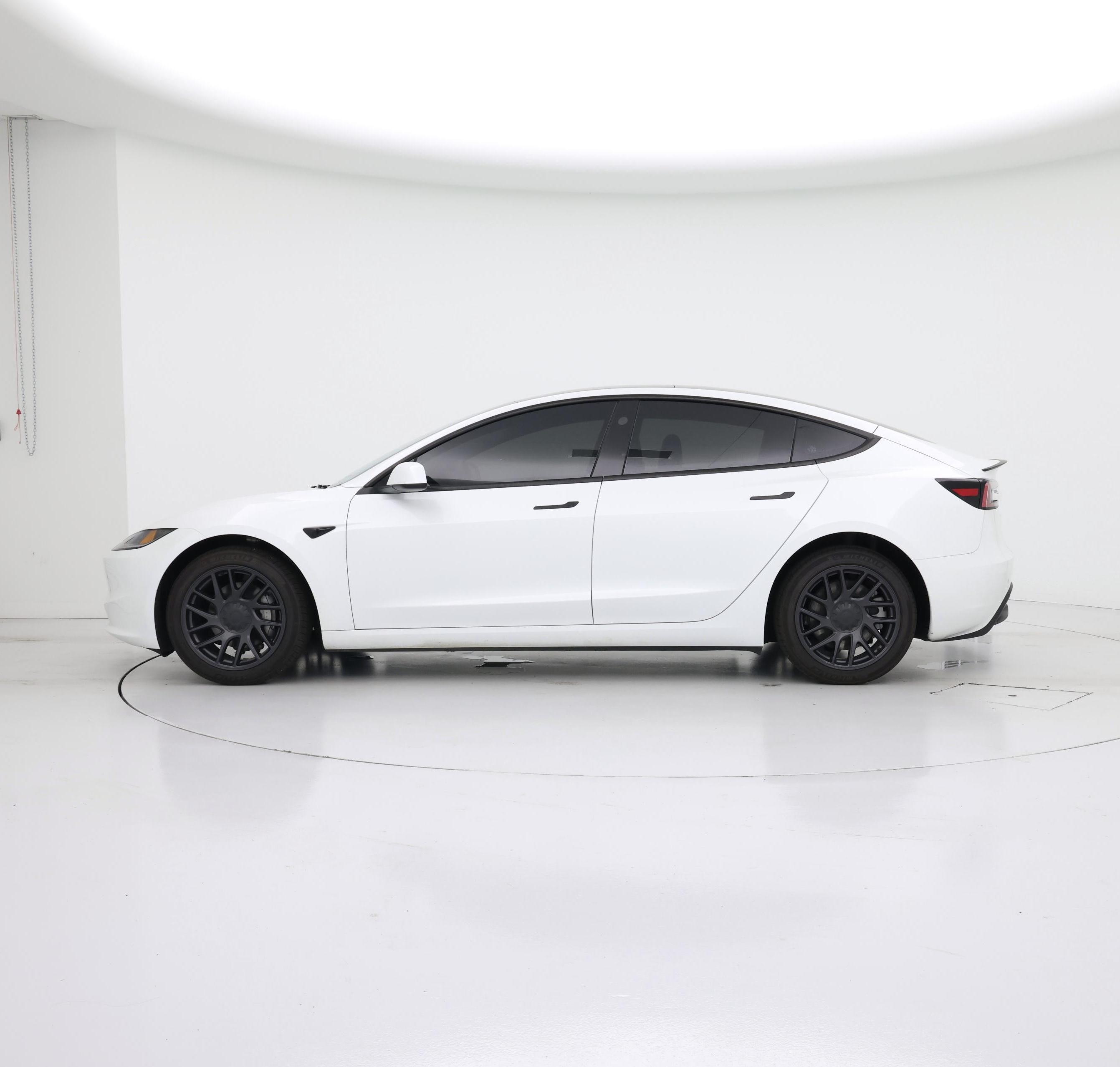 Thumbnail: 2025 Tesla Model 3 - 3