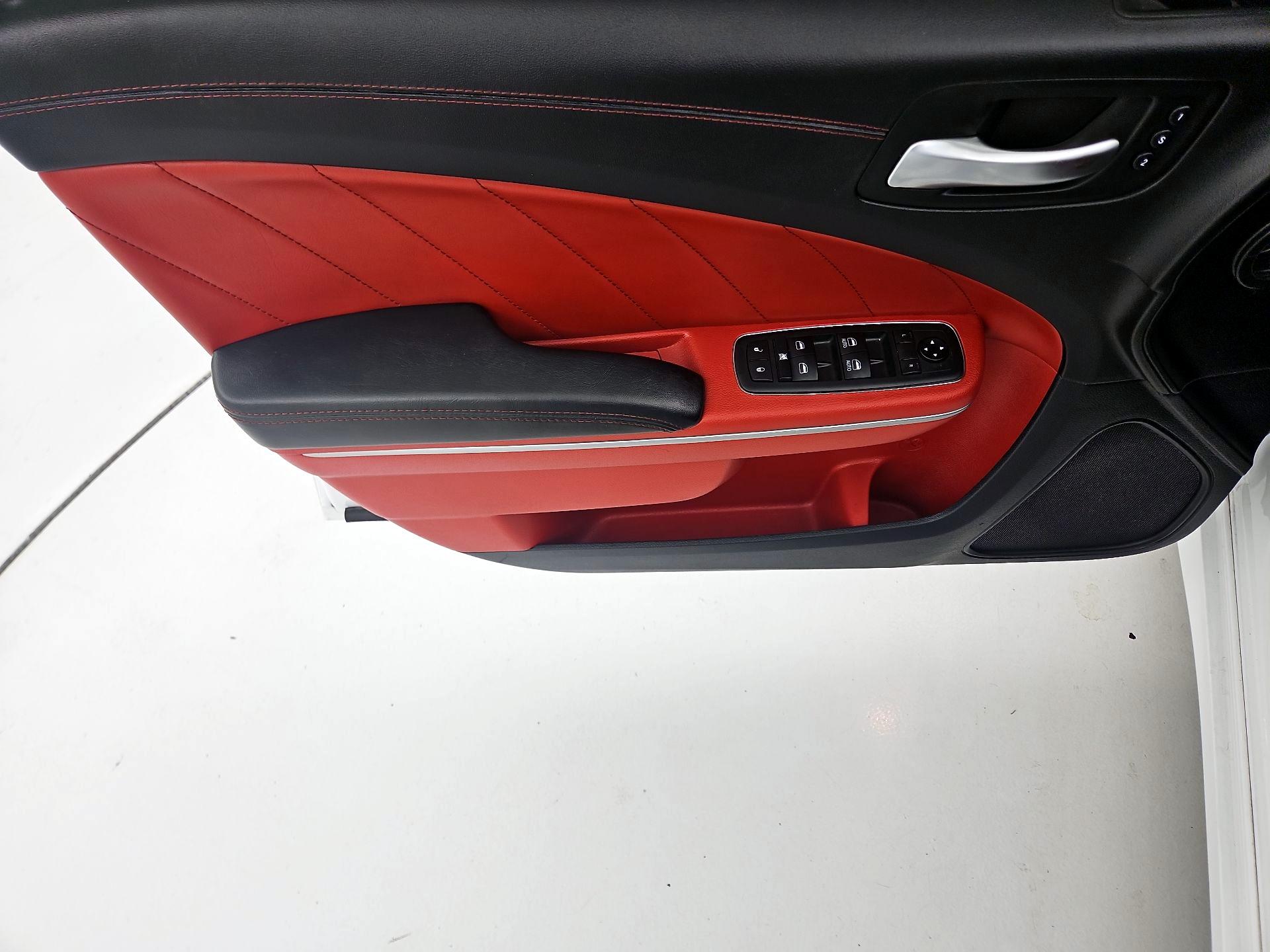Thumbnail: 2020 Dodge Charger - 12