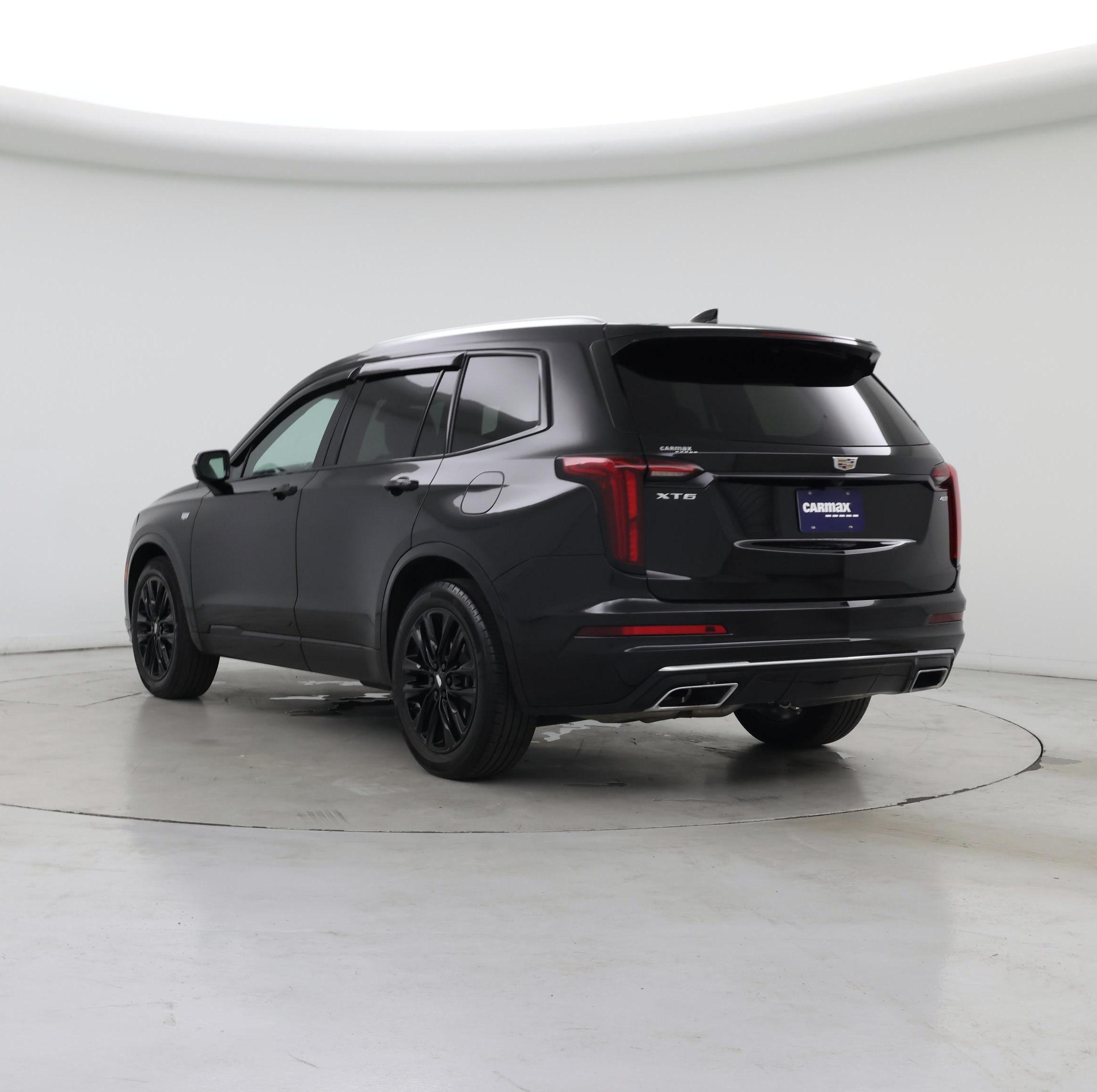 Thumbnail: 2022 Cadillac XT6 - 2