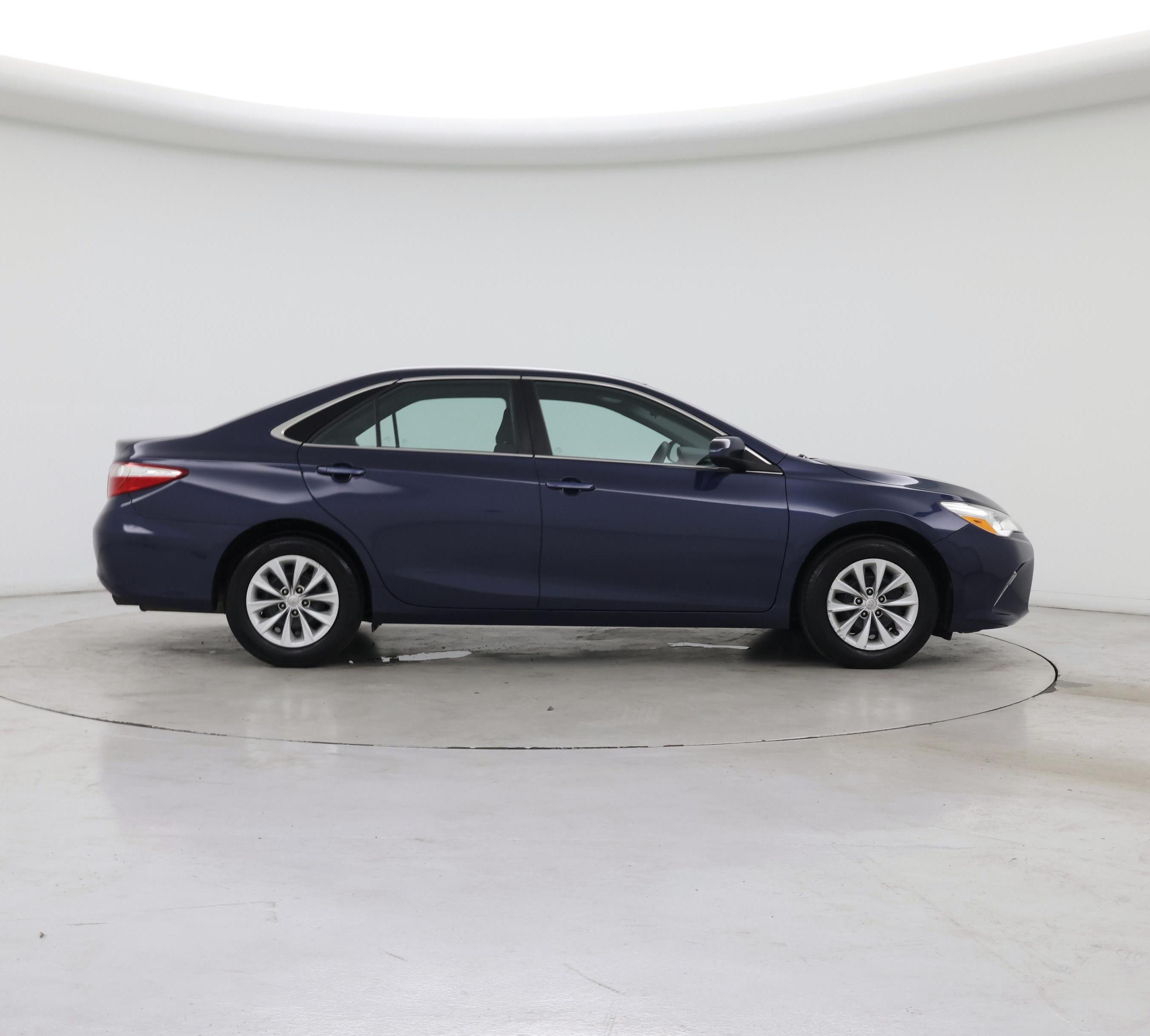 Thumbnail: 2016 Toyota Camry - 7
