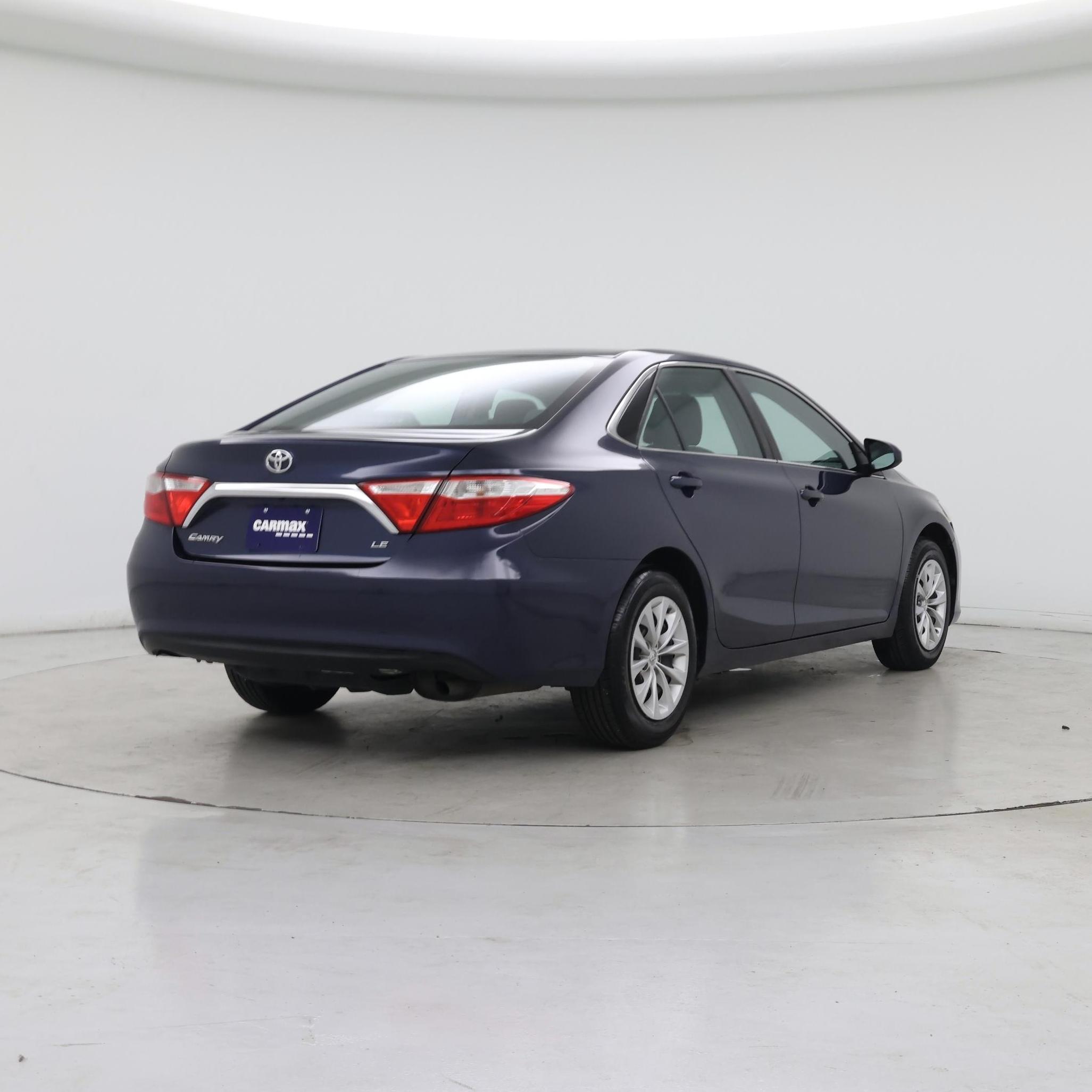 Thumbnail: 2016 Toyota Camry - 8