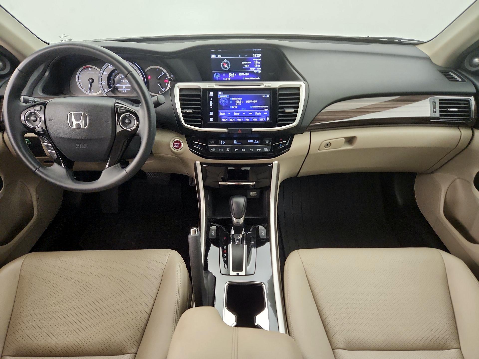 Thumbnail: 2016 Honda Accord - 9