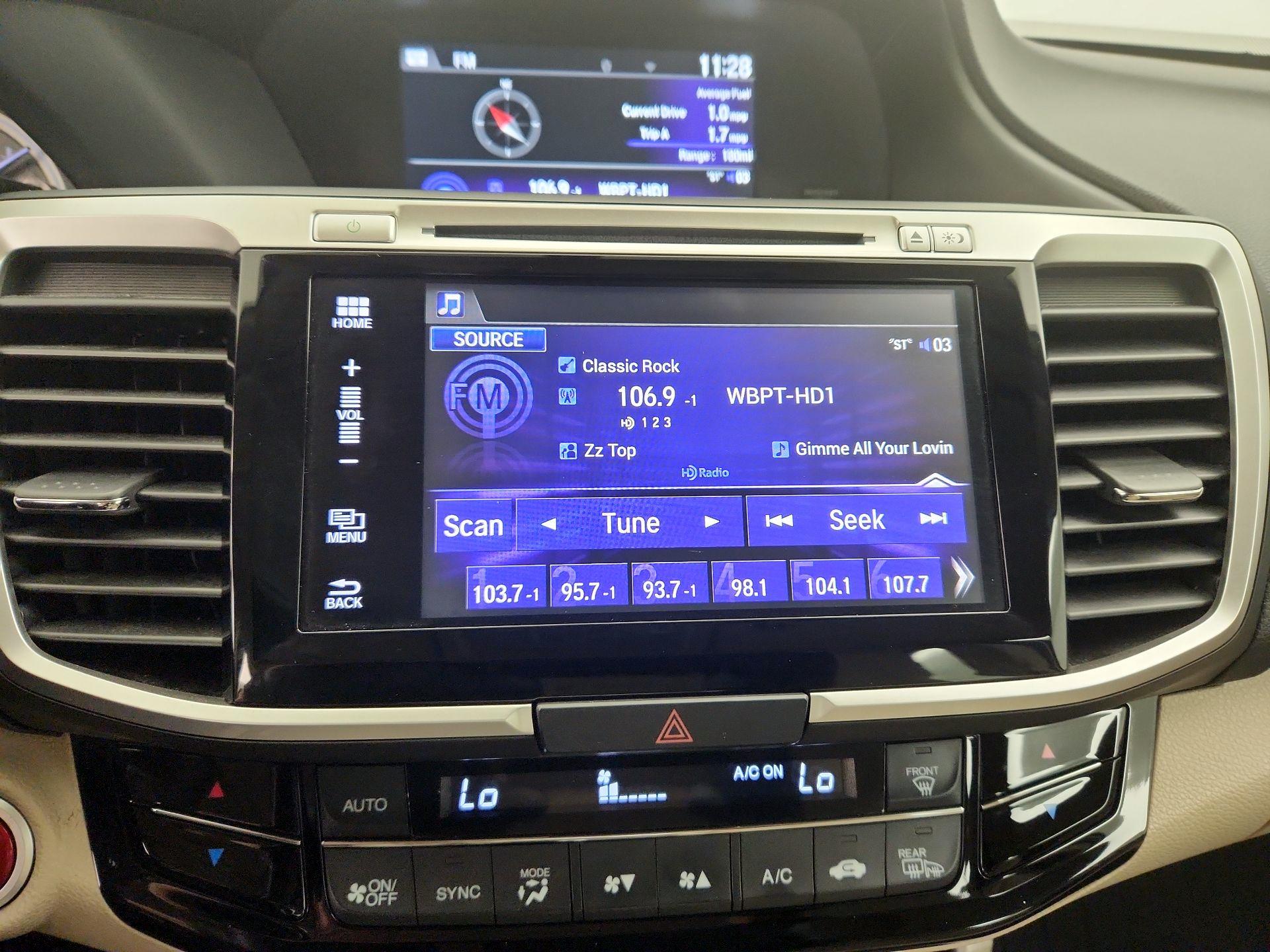 Thumbnail: 2016 Honda Accord - 15