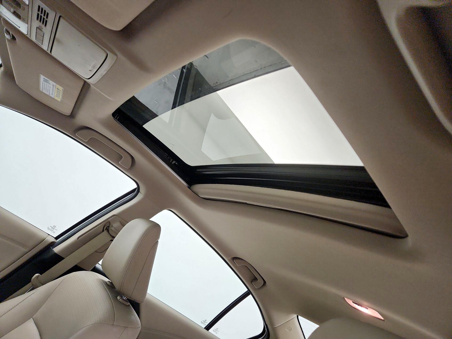 Thumbnail: 2016 Honda Accord - 19