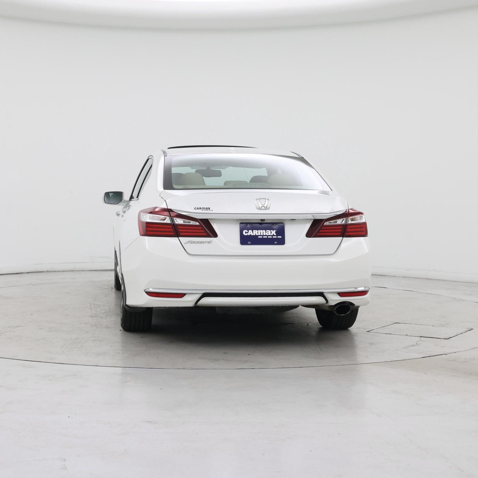Thumbnail: 2016 Honda Accord - 6