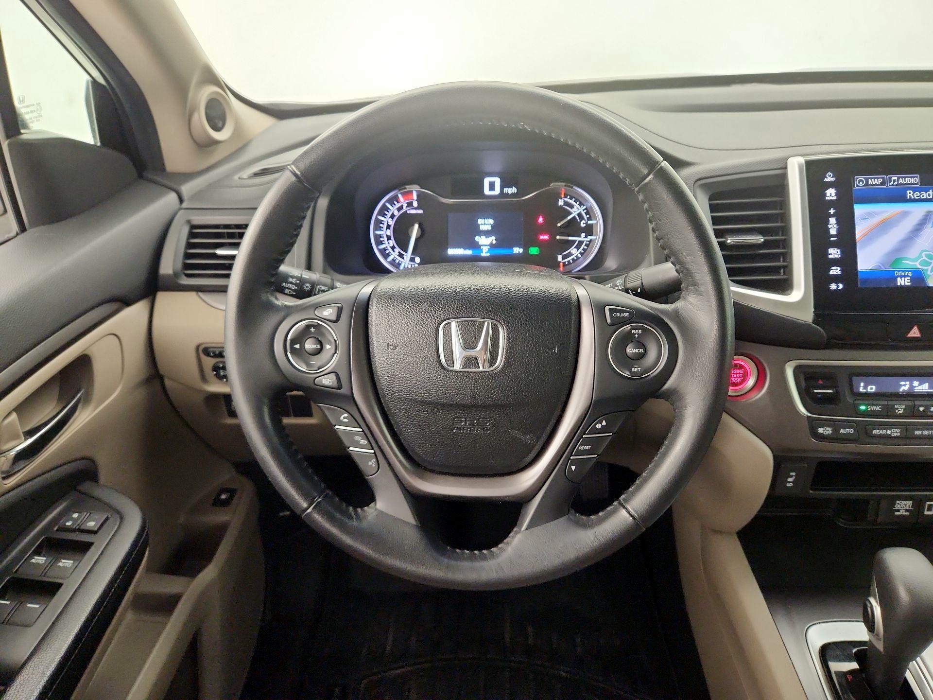 Thumbnail: 2019 Honda Ridgeline - 10