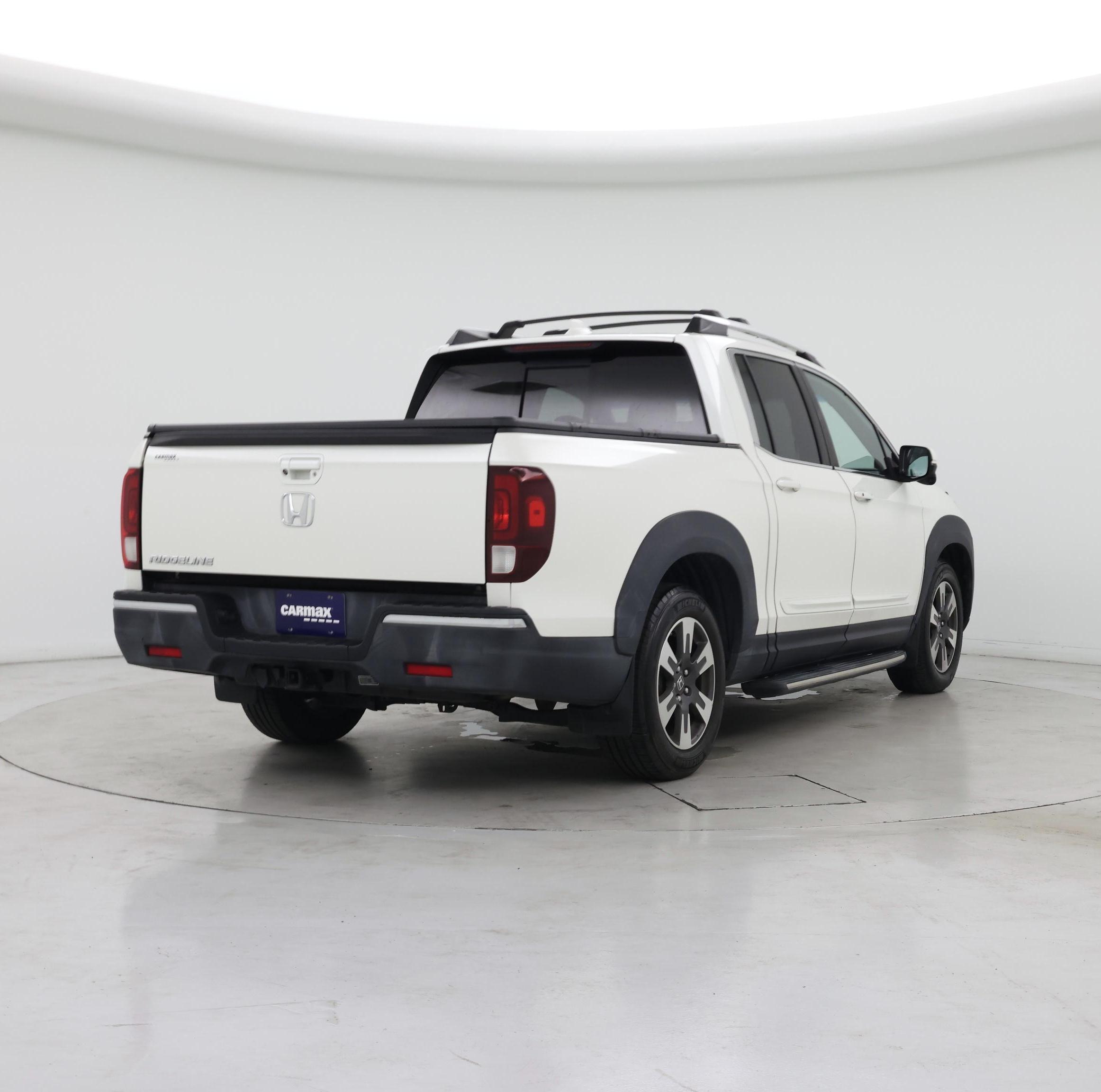 Thumbnail: 2019 Honda Ridgeline - 8