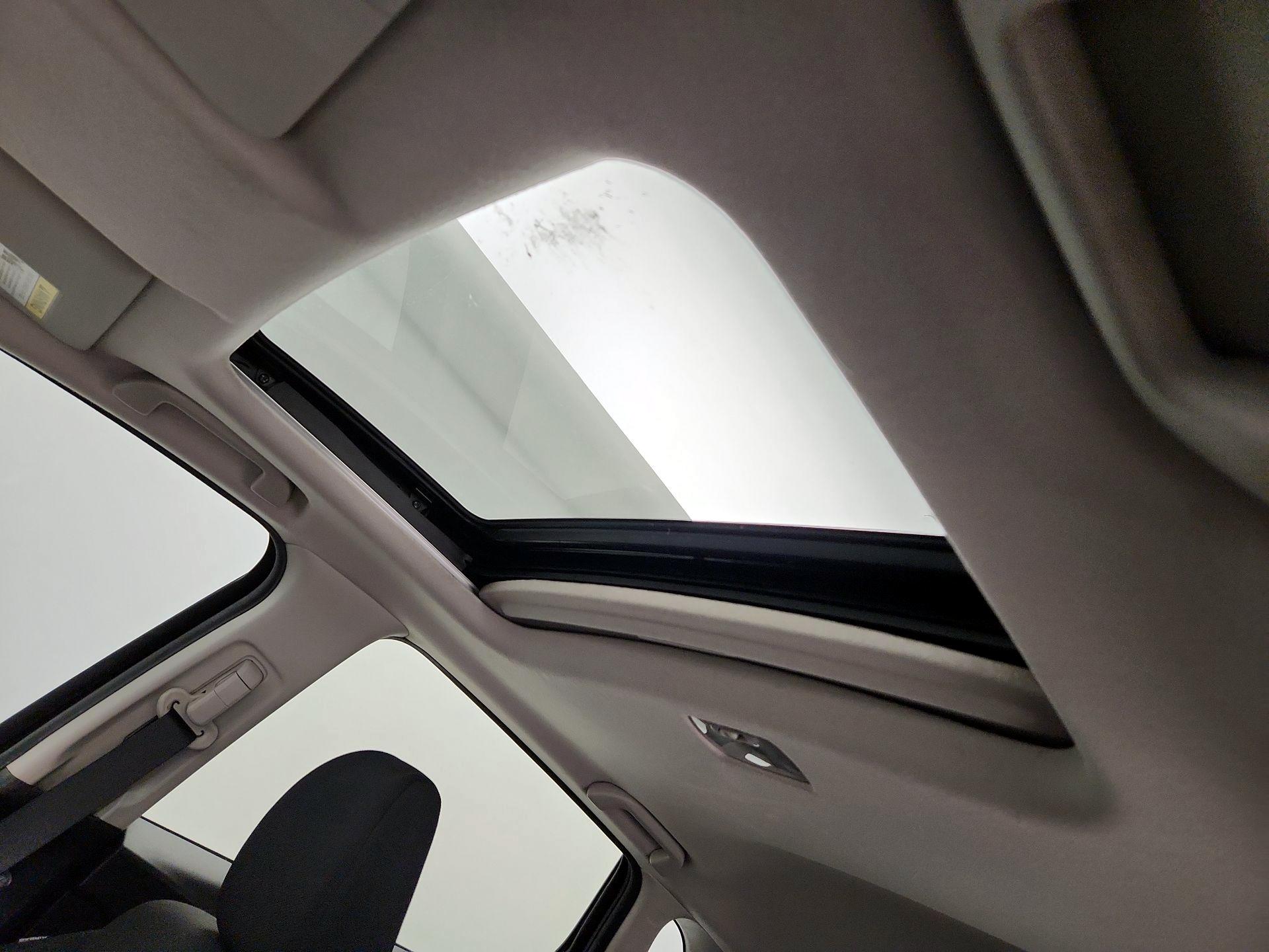 Thumbnail: 2016 Honda Fit - 19