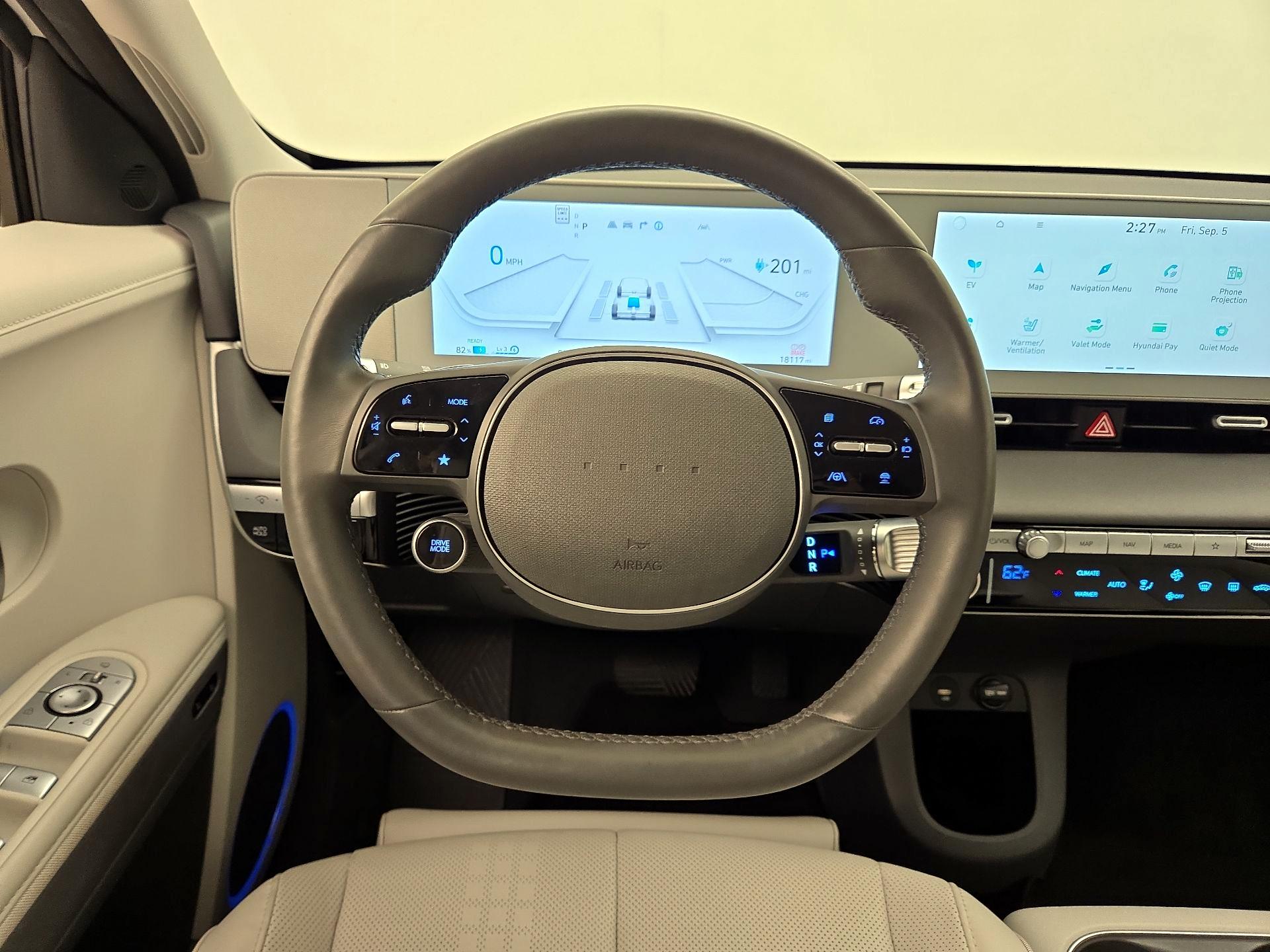 Thumbnail: 2023 Hyundai Ioniq 5 - 10
