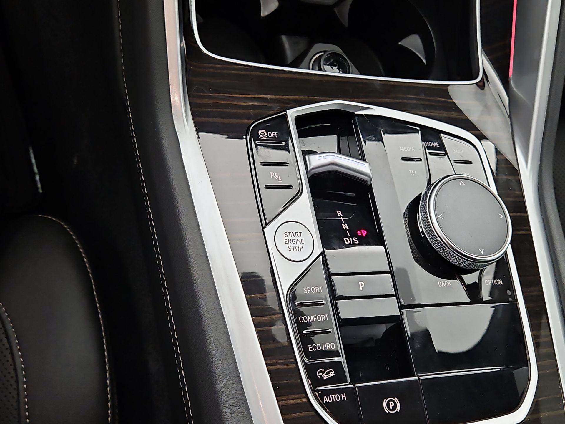 Thumbnail: 2024 BMW X6 - 18